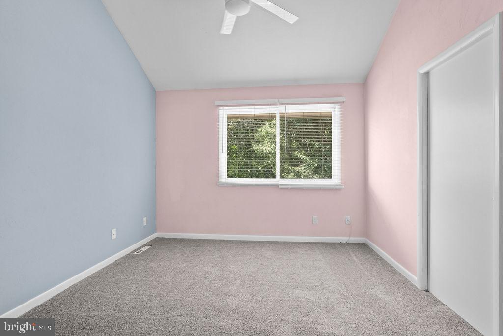 KALTEN ACRES - Residential