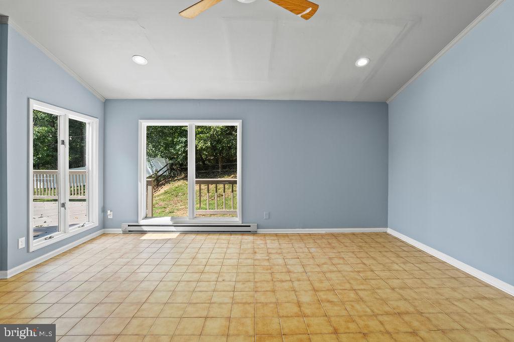 KALTEN ACRES - Residential