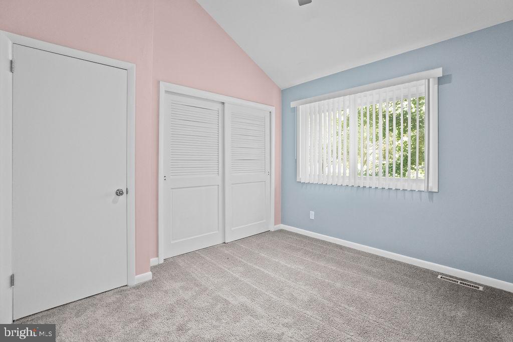 KALTEN ACRES - Residential