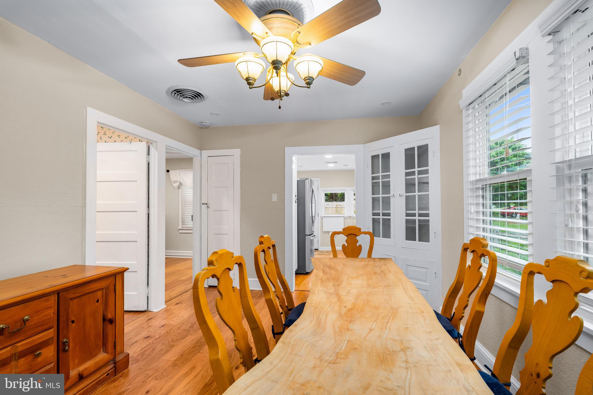 CRYSTAL BEACH MANOR - Residential