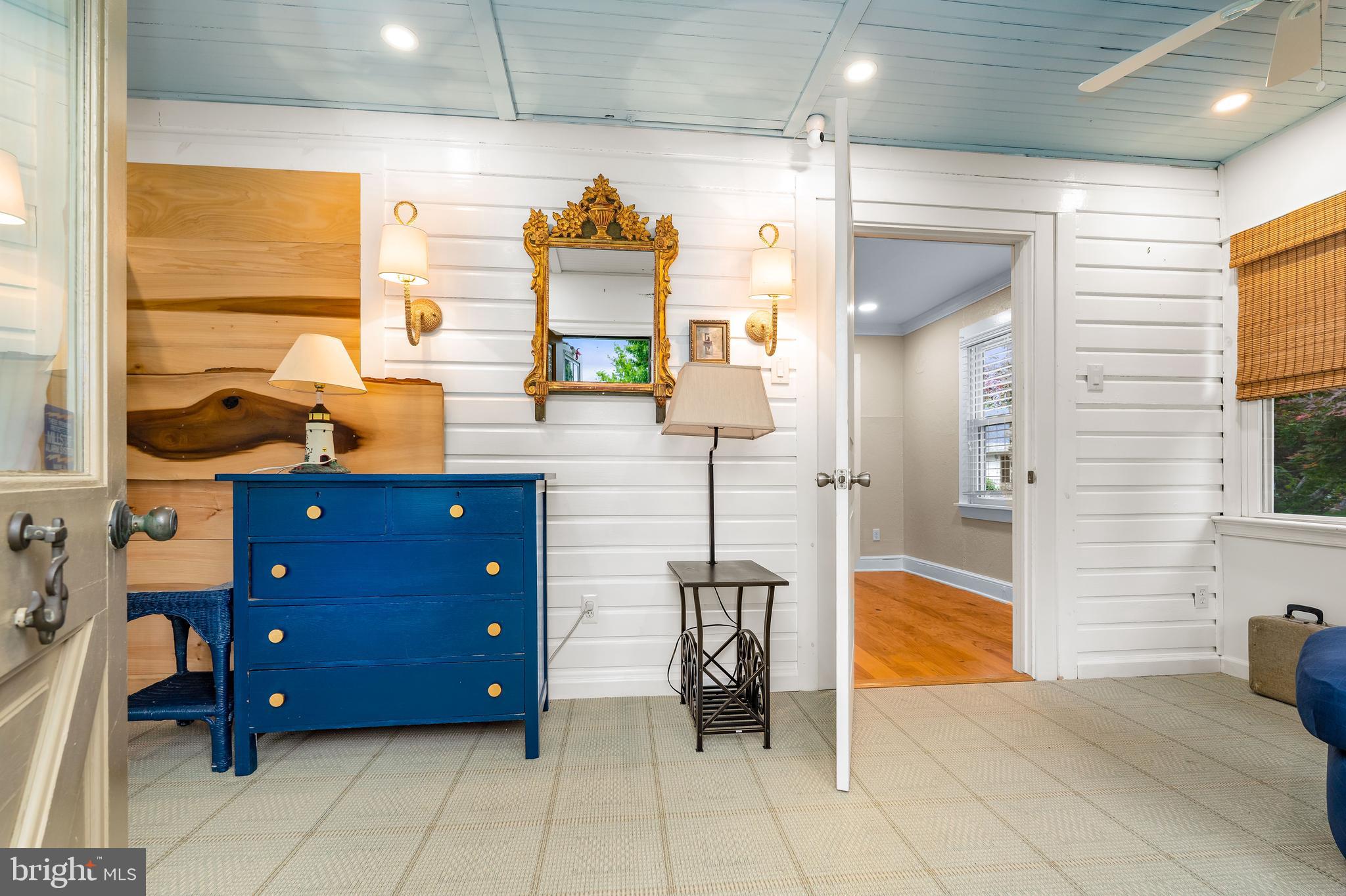 CRYSTAL BEACH MANOR - Residential
