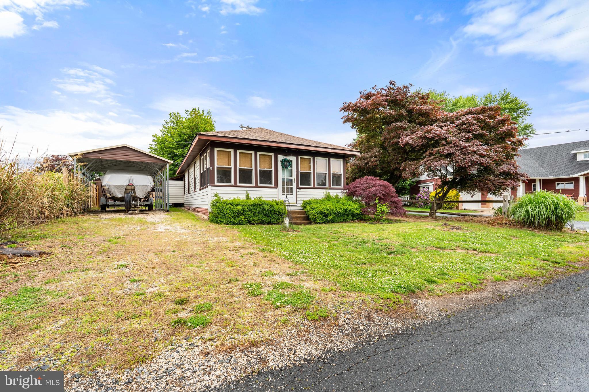 CRYSTAL BEACH MANOR - Residential