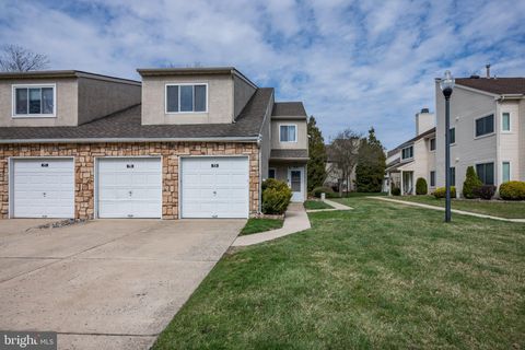 Condo For Sale - 75 Sandra Road<br/> Camden County, VOORHEES, NJ 08043