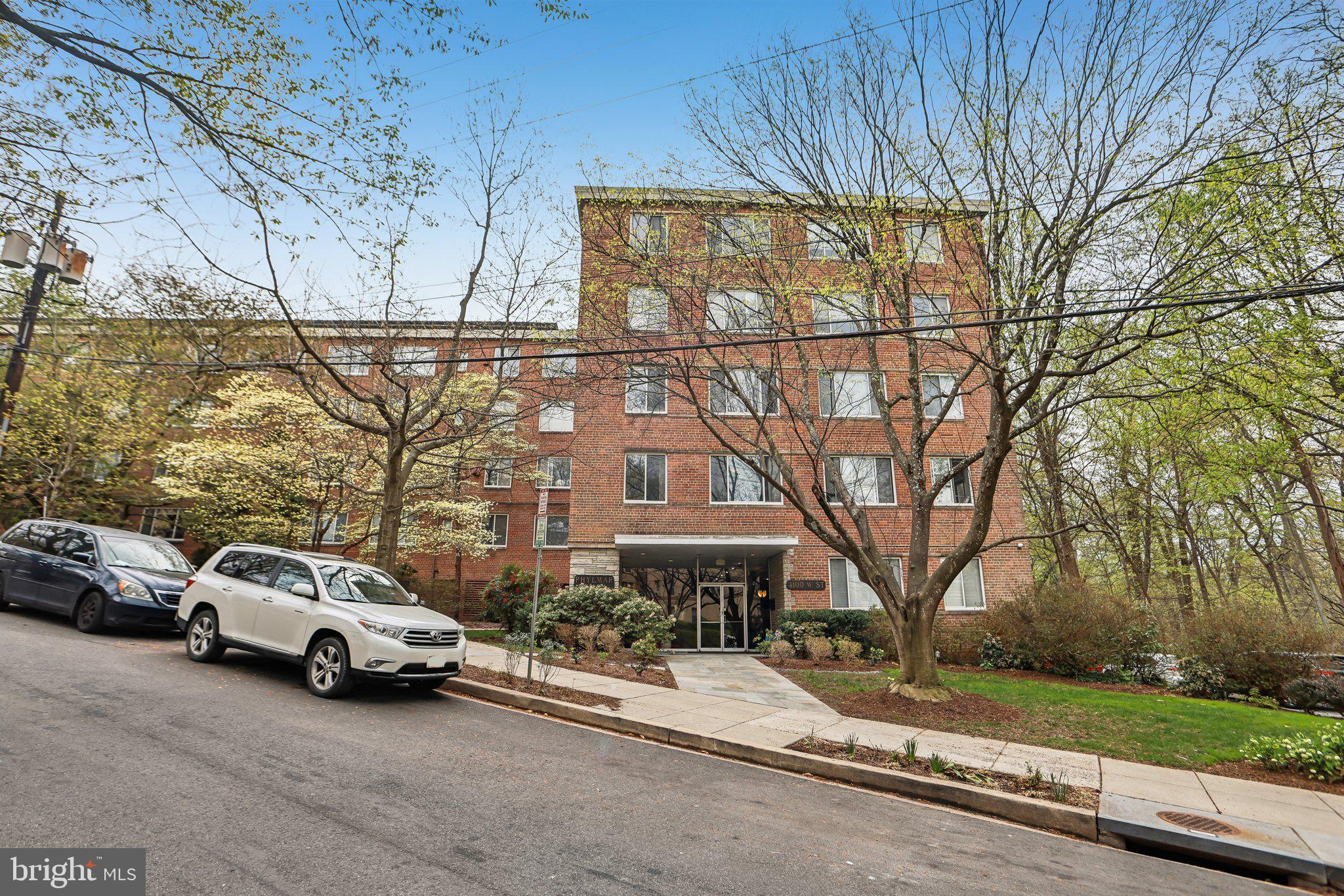 4100 W STREET NW 302