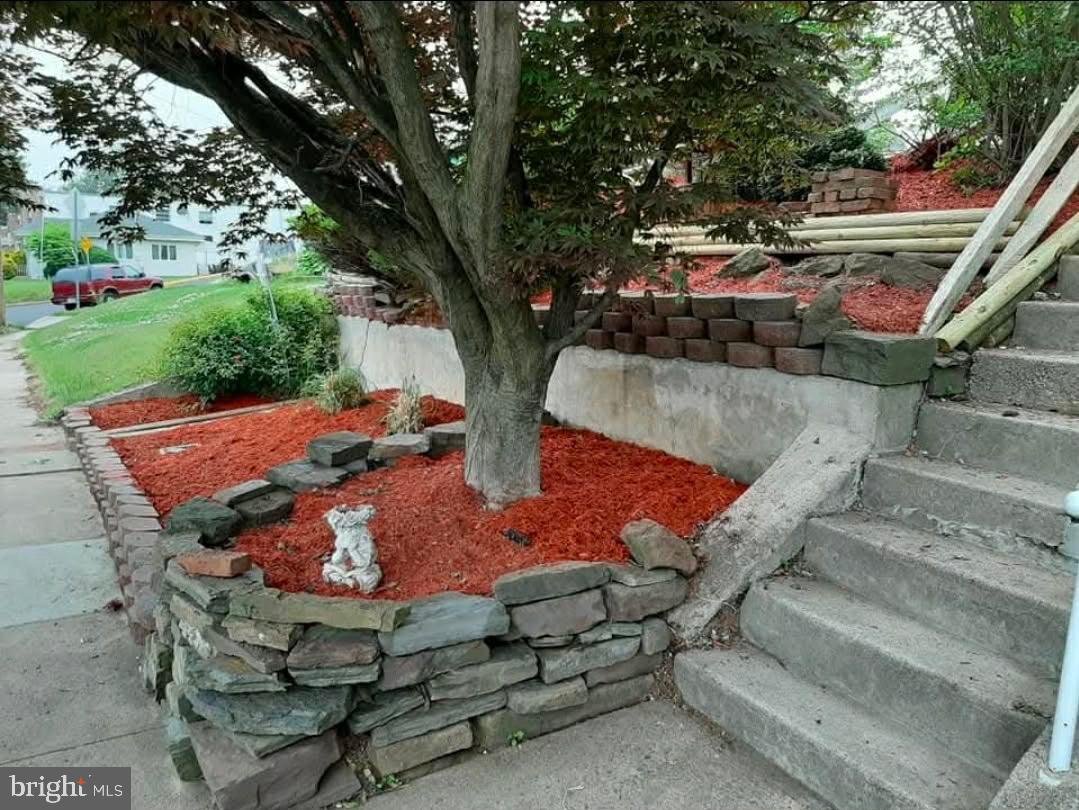 964 NEW HOLLAND ROAD