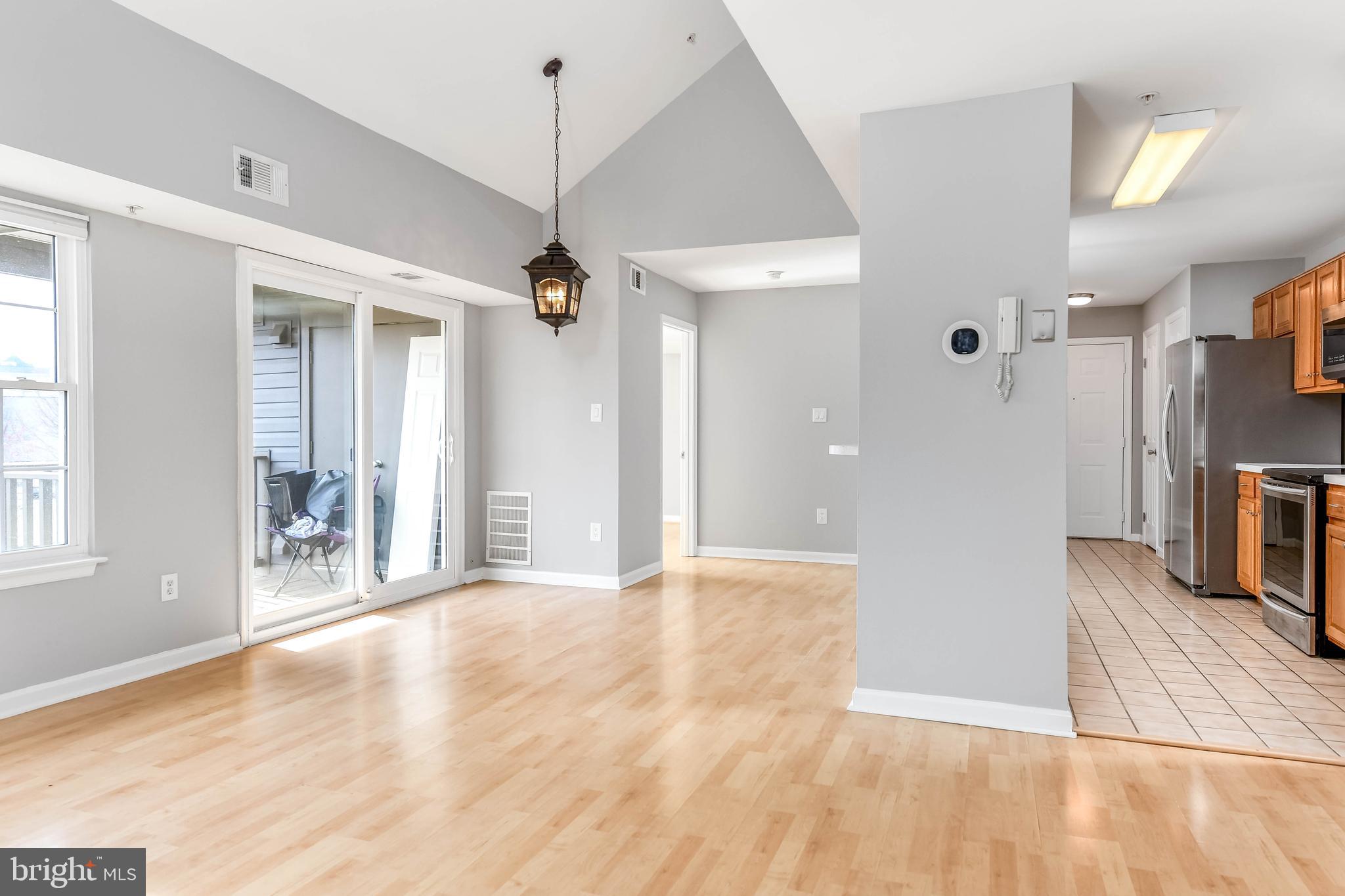 FAIRMONT - Residential