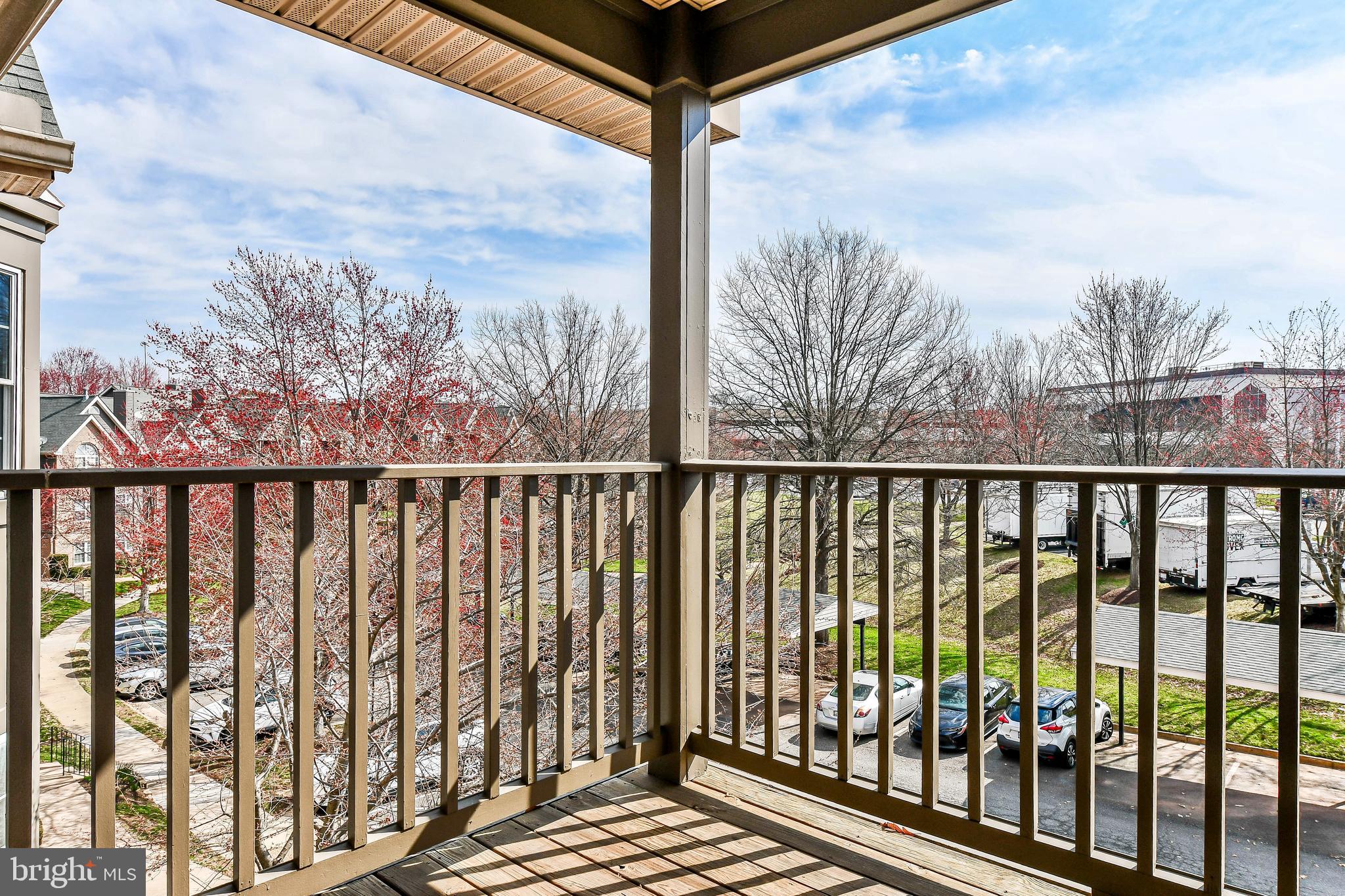 FAIRMONT - Residential