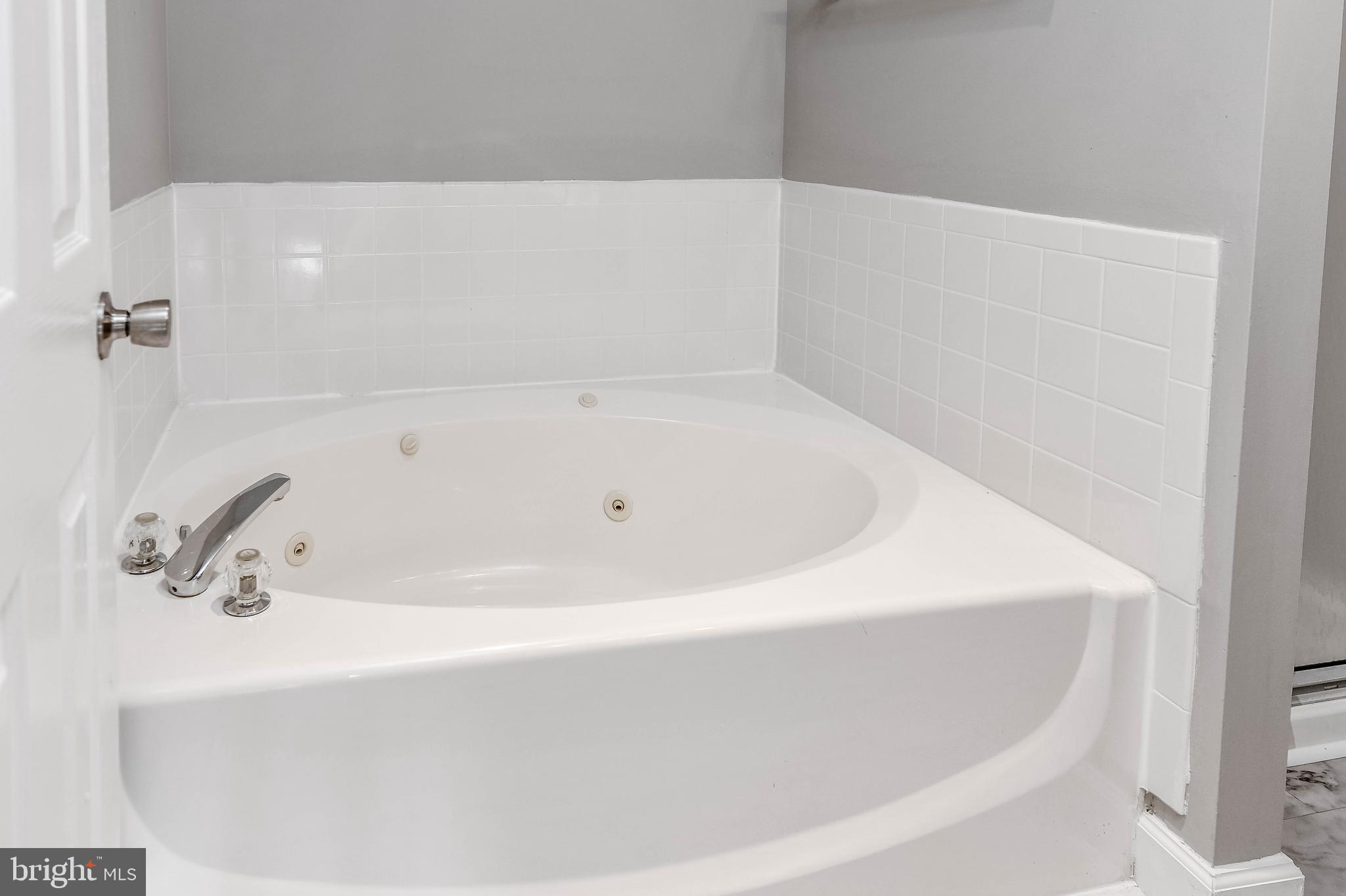 FAIRMONT - Residential