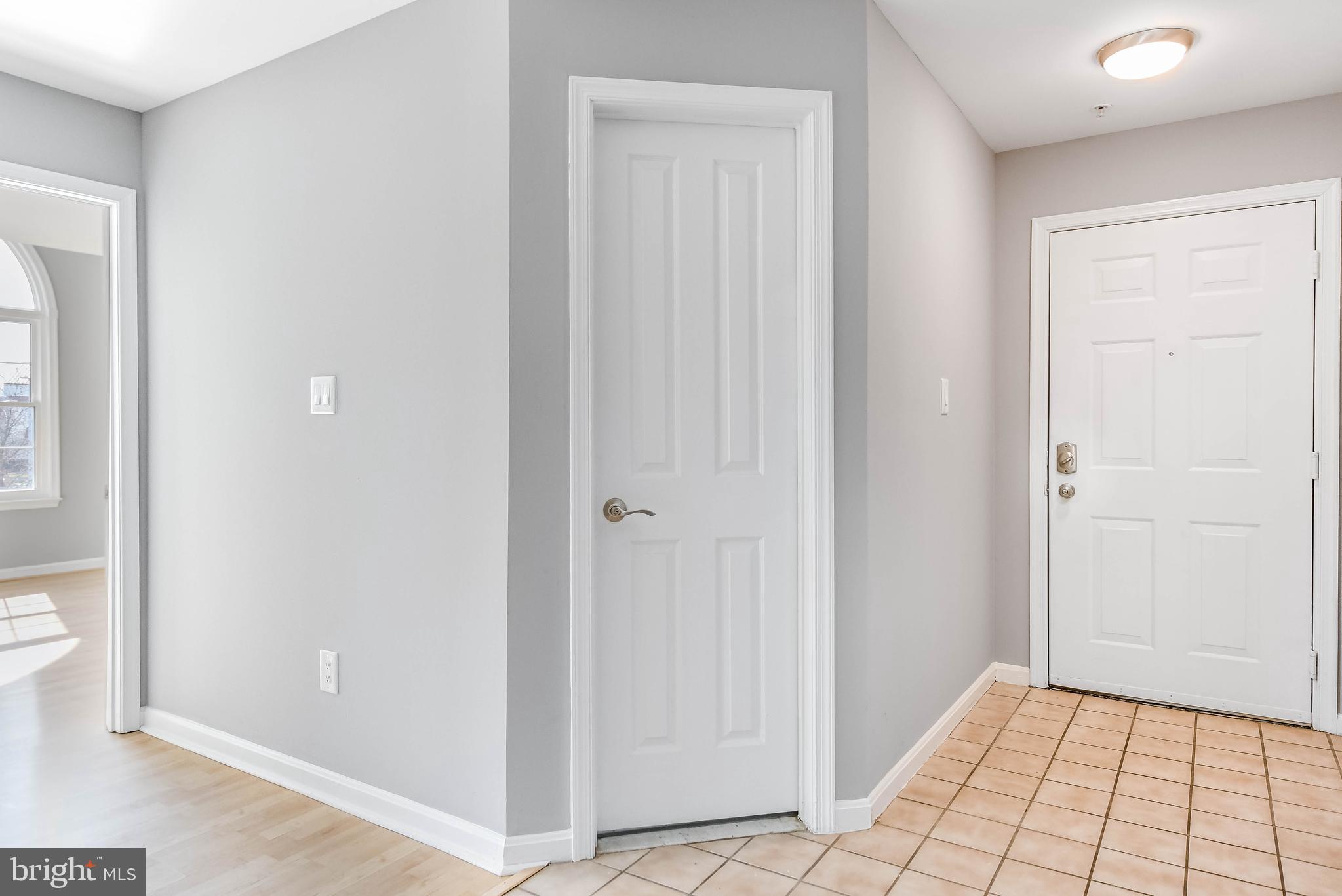 FAIRMONT - Residential