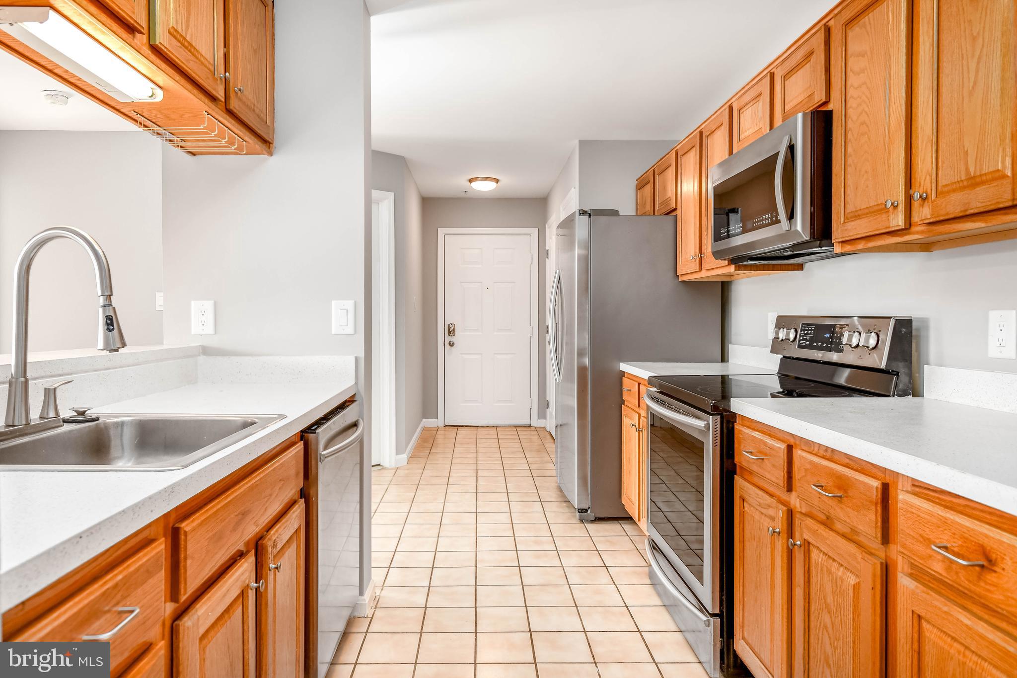 FAIRMONT - Residential