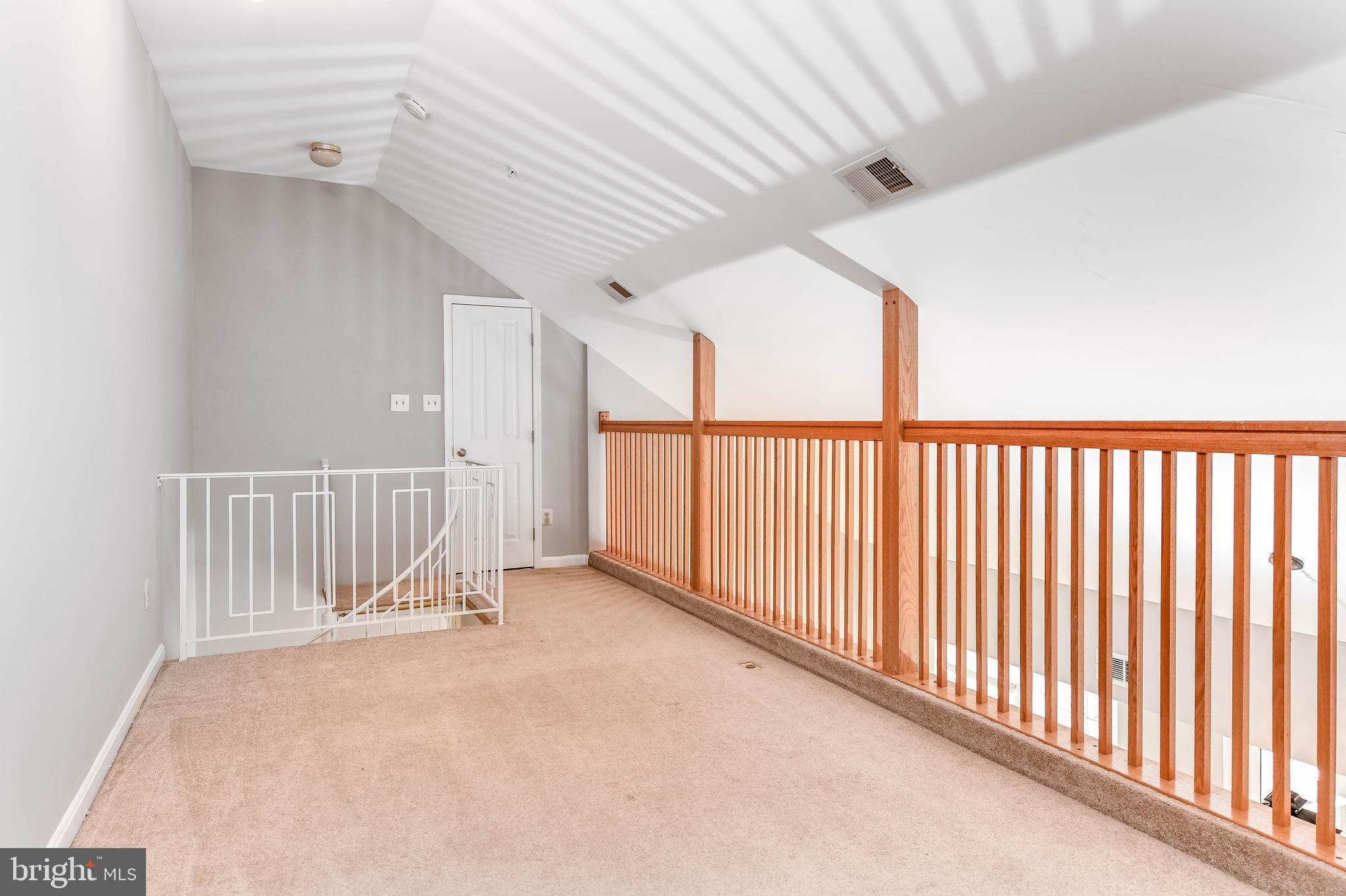 FAIRMONT - Residential