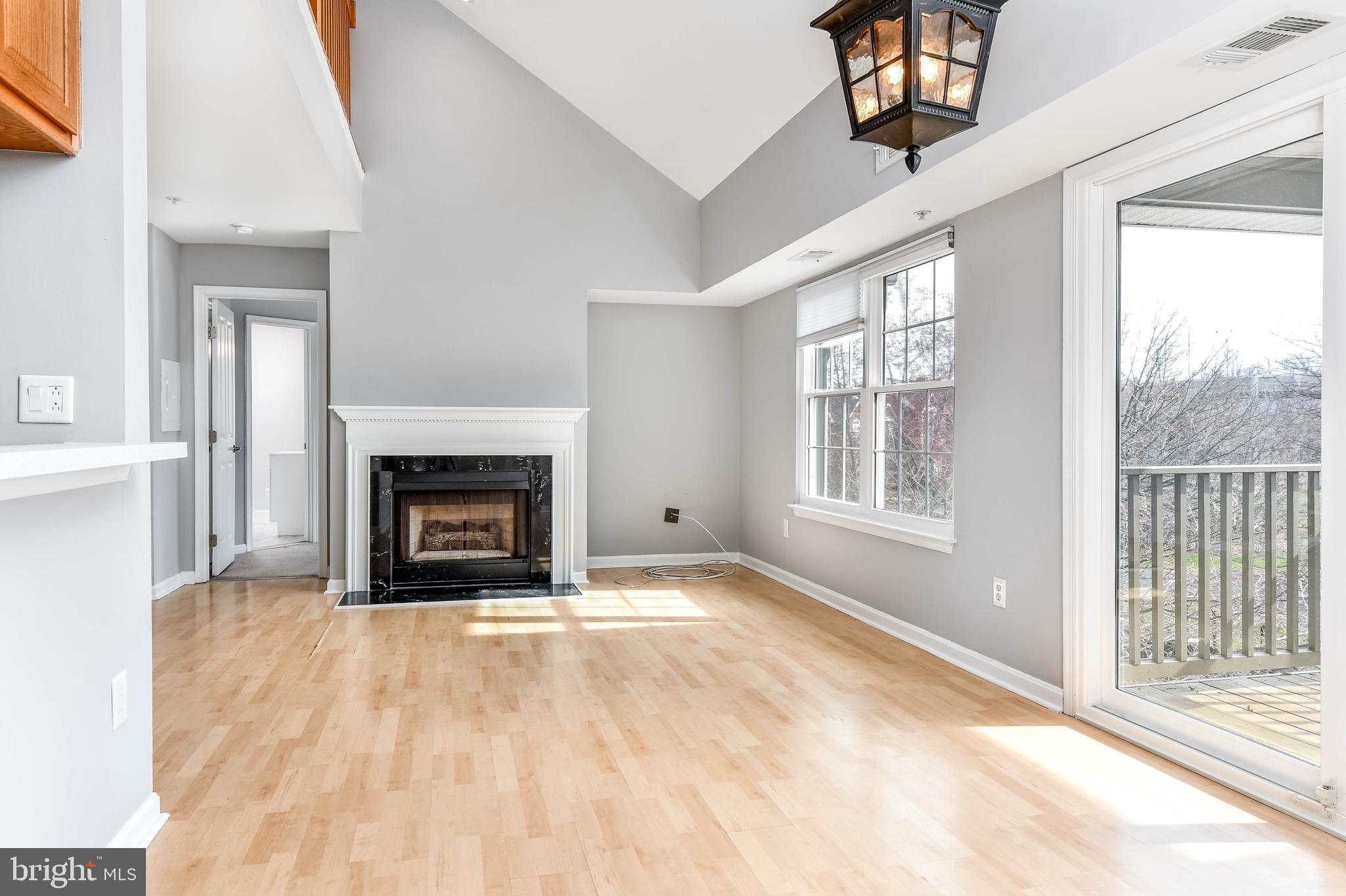 FAIRMONT - Residential