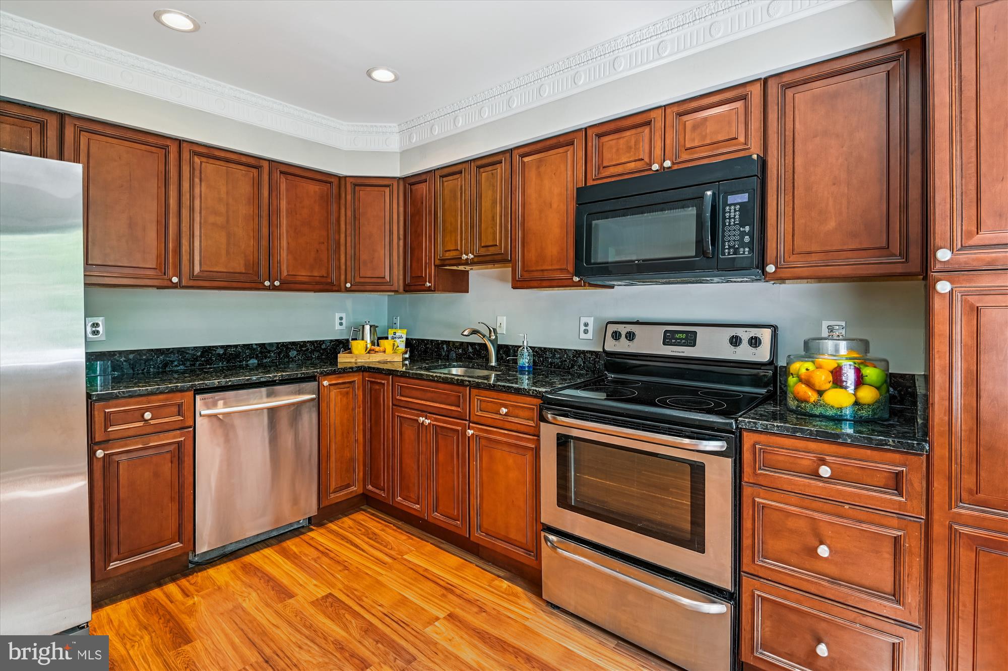 PAINTERS HILL - Residential