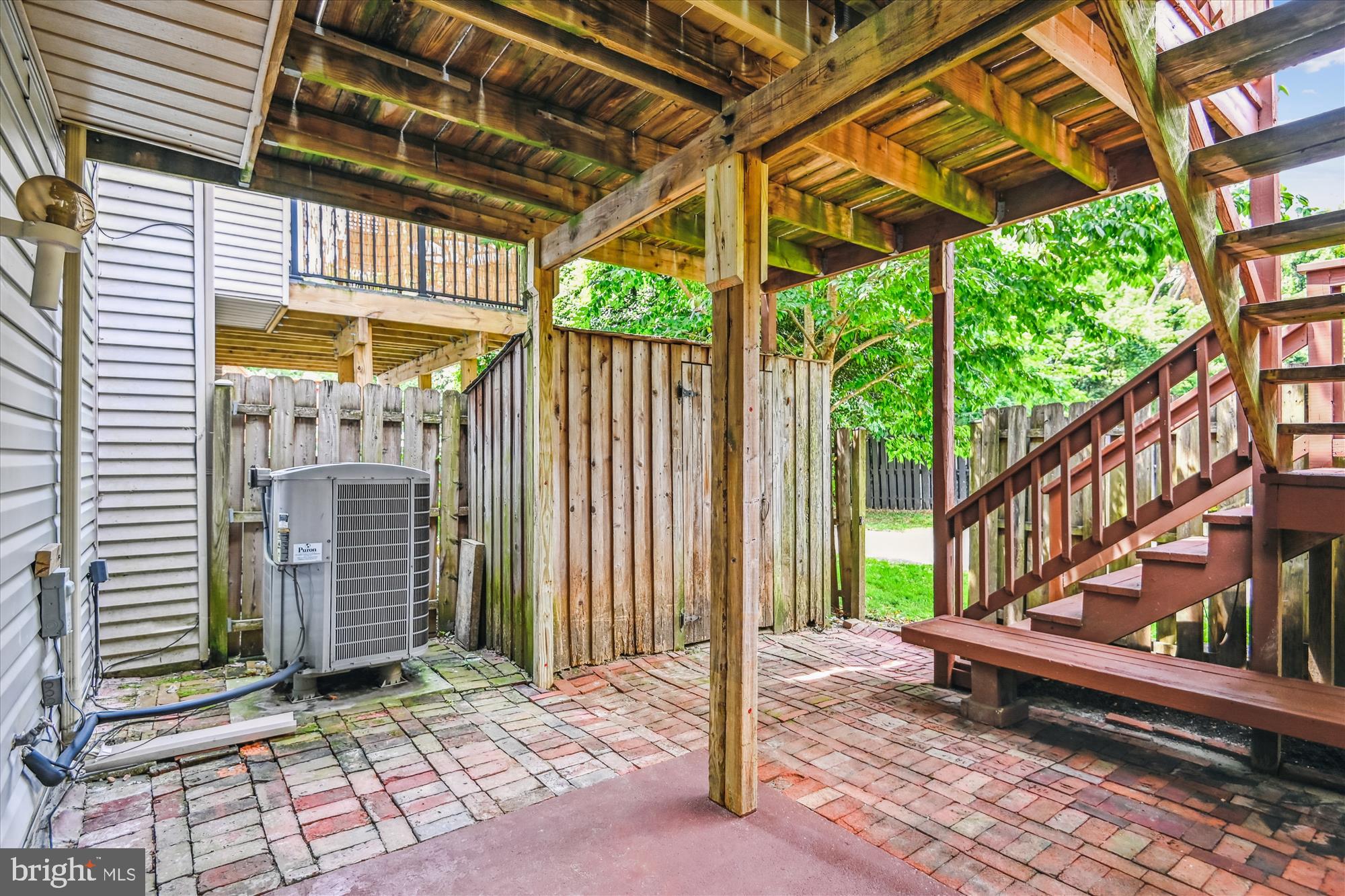 PAINTERS HILL - Residential