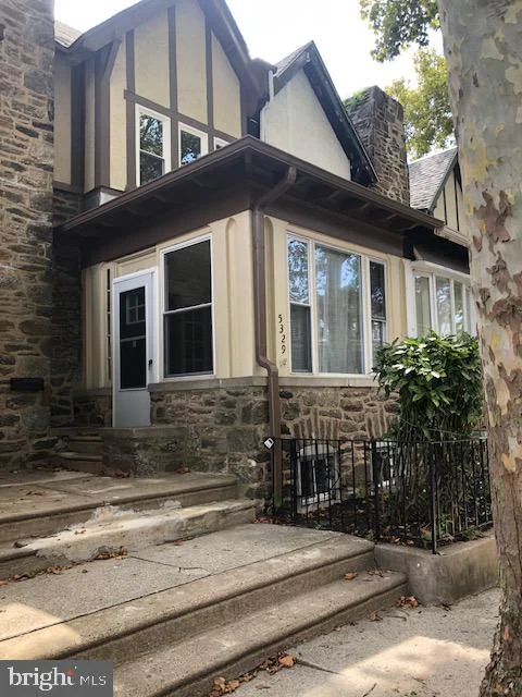 5329 N Carlisle St, Philadelphia, PA, 19141