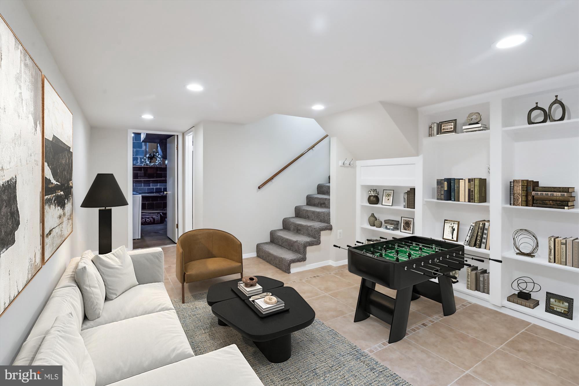 CHEVY CHASE - Residential