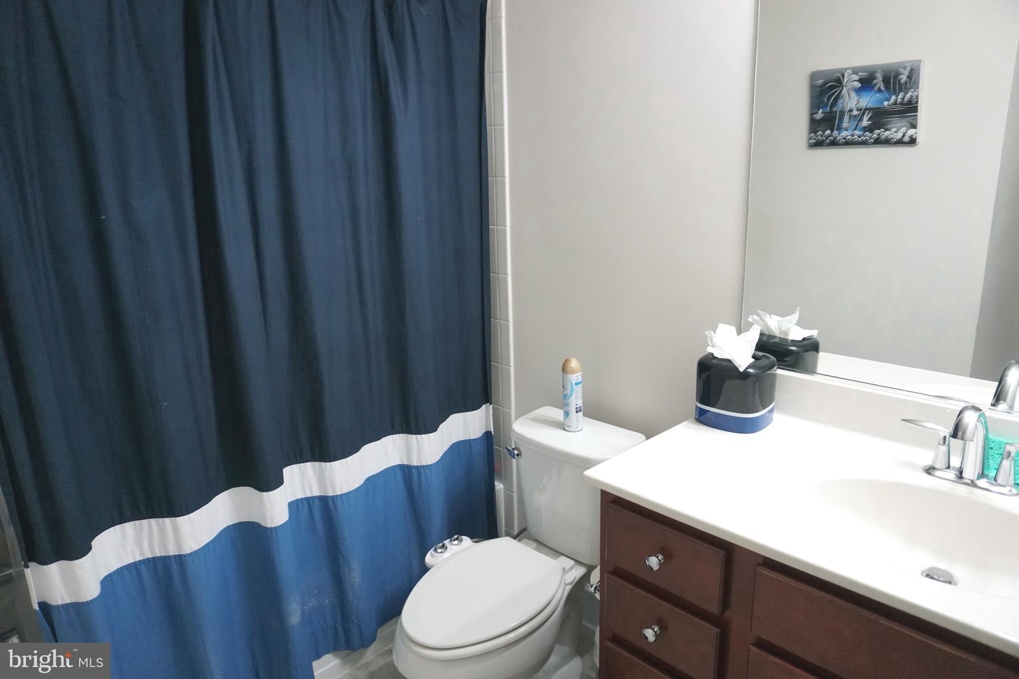 BRADLEY SQUARE - Residential