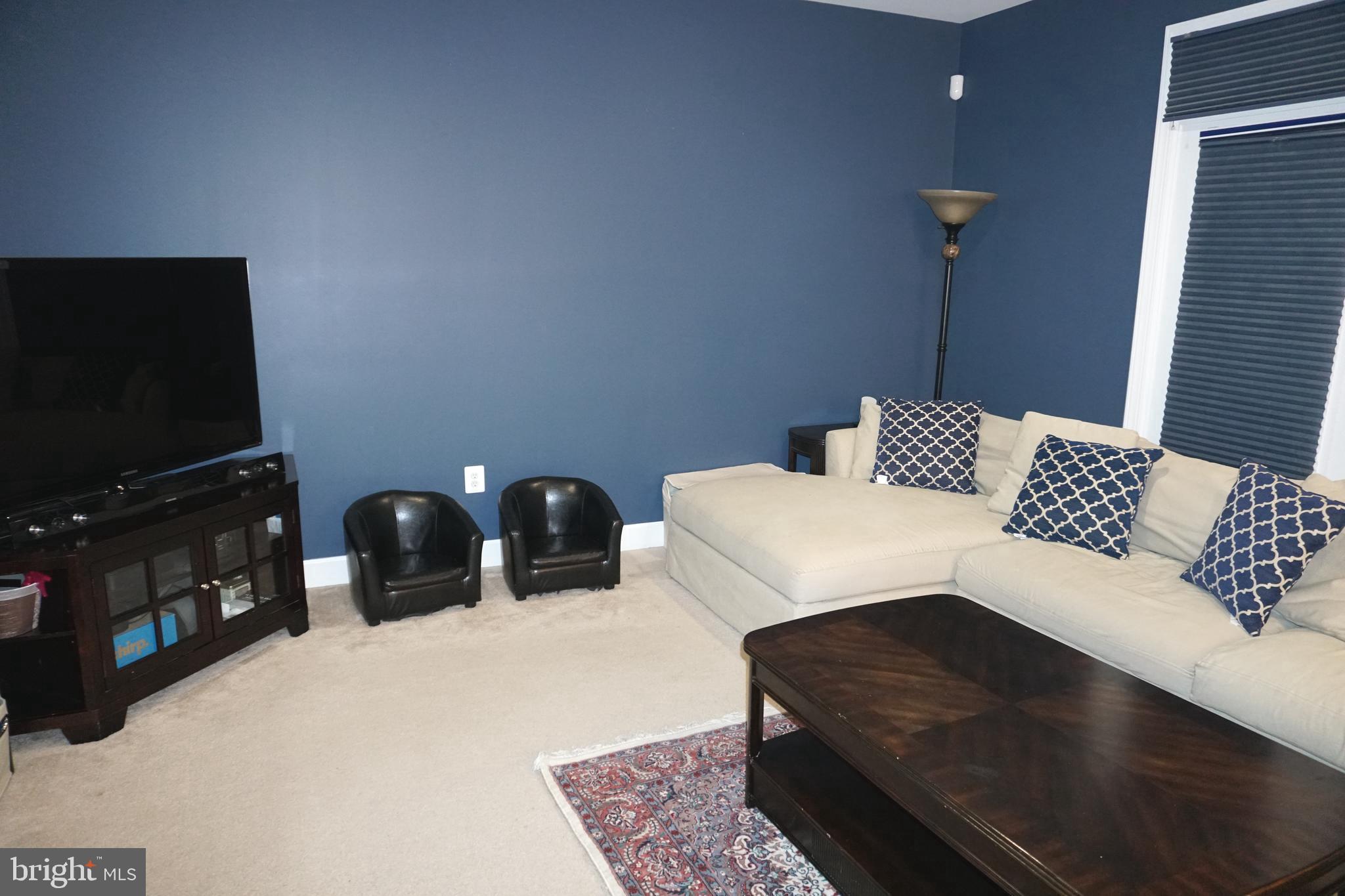 BRADLEY SQUARE - Residential