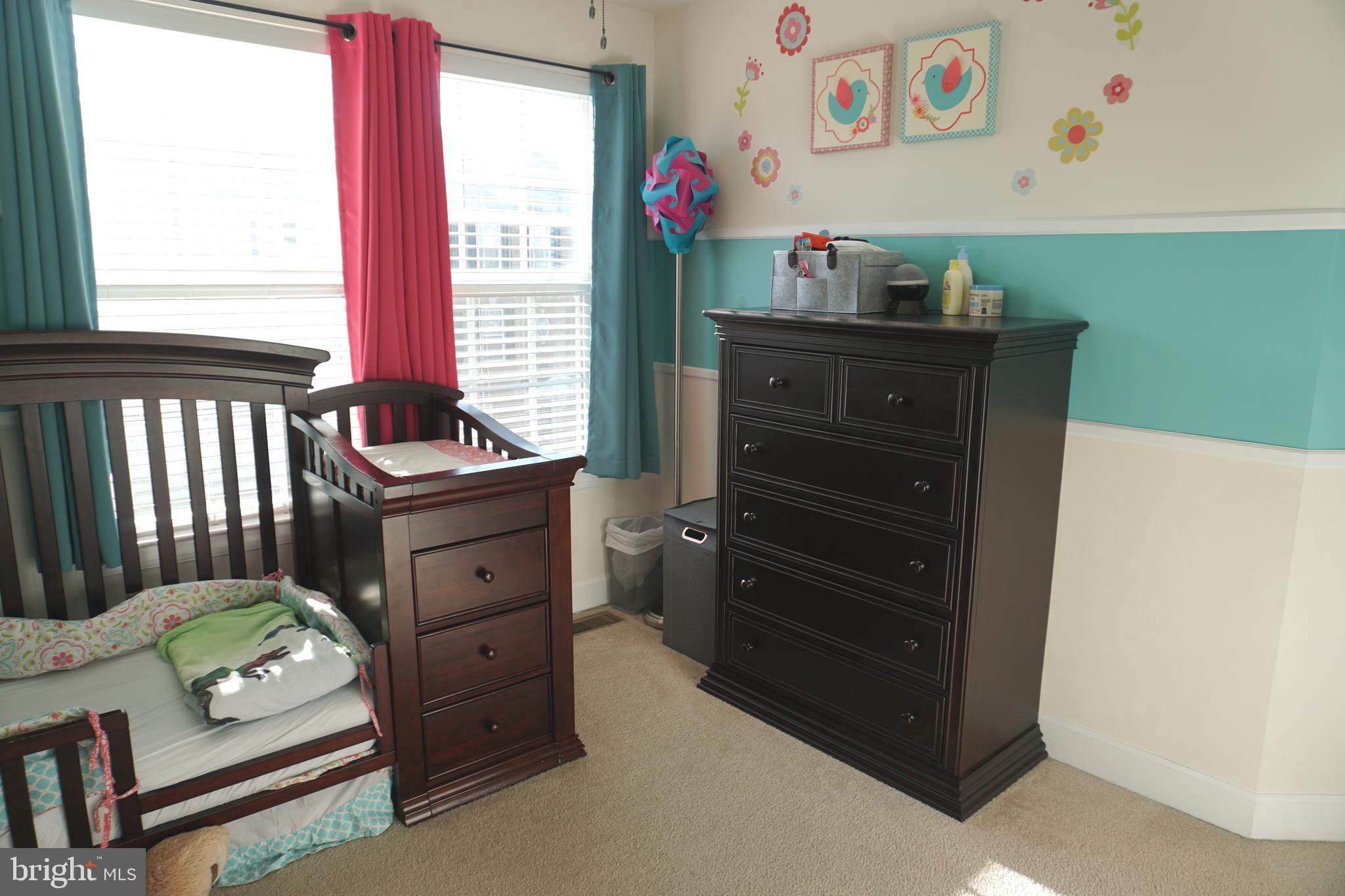 BRADLEY SQUARE - Residential