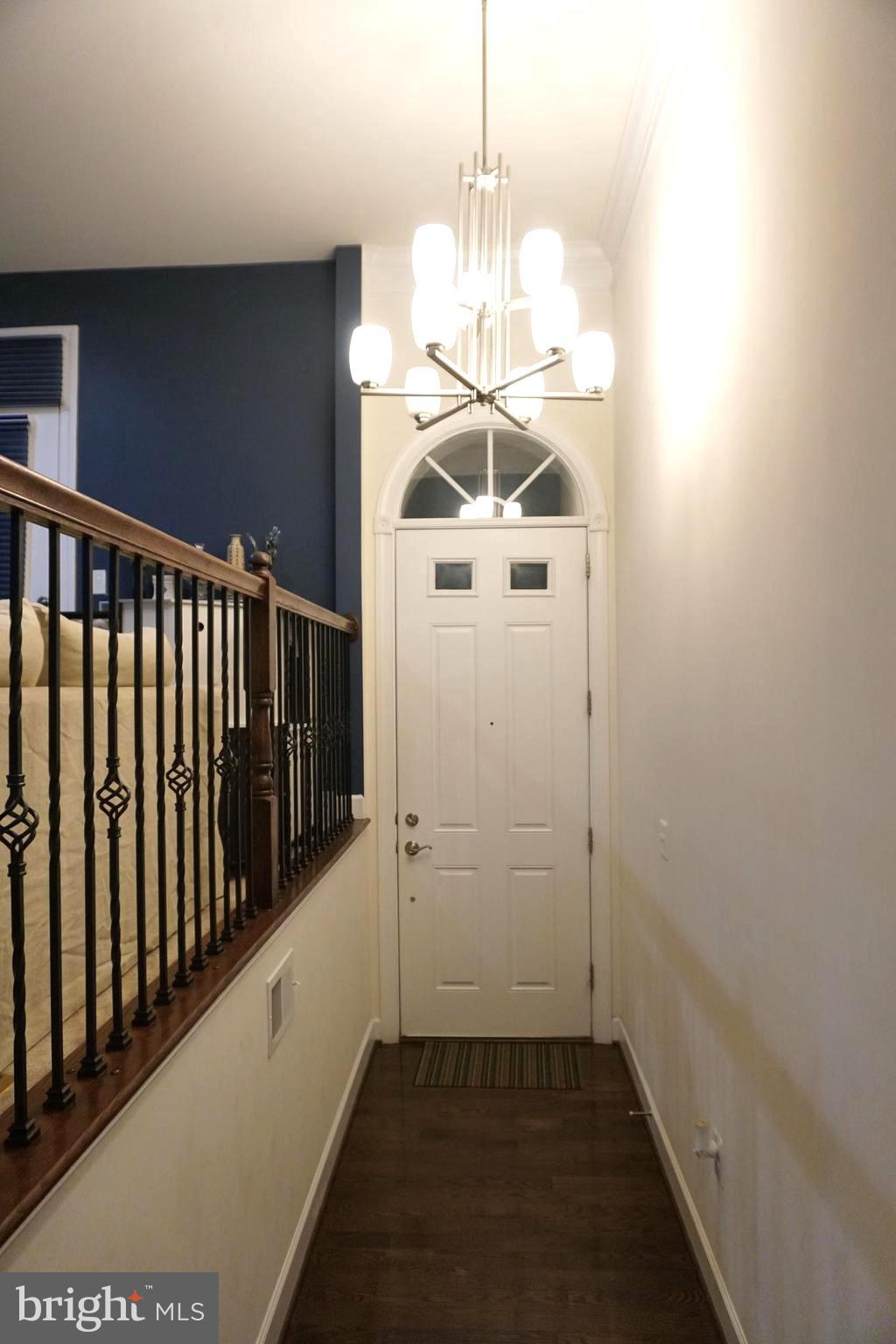 BRADLEY SQUARE - Residential