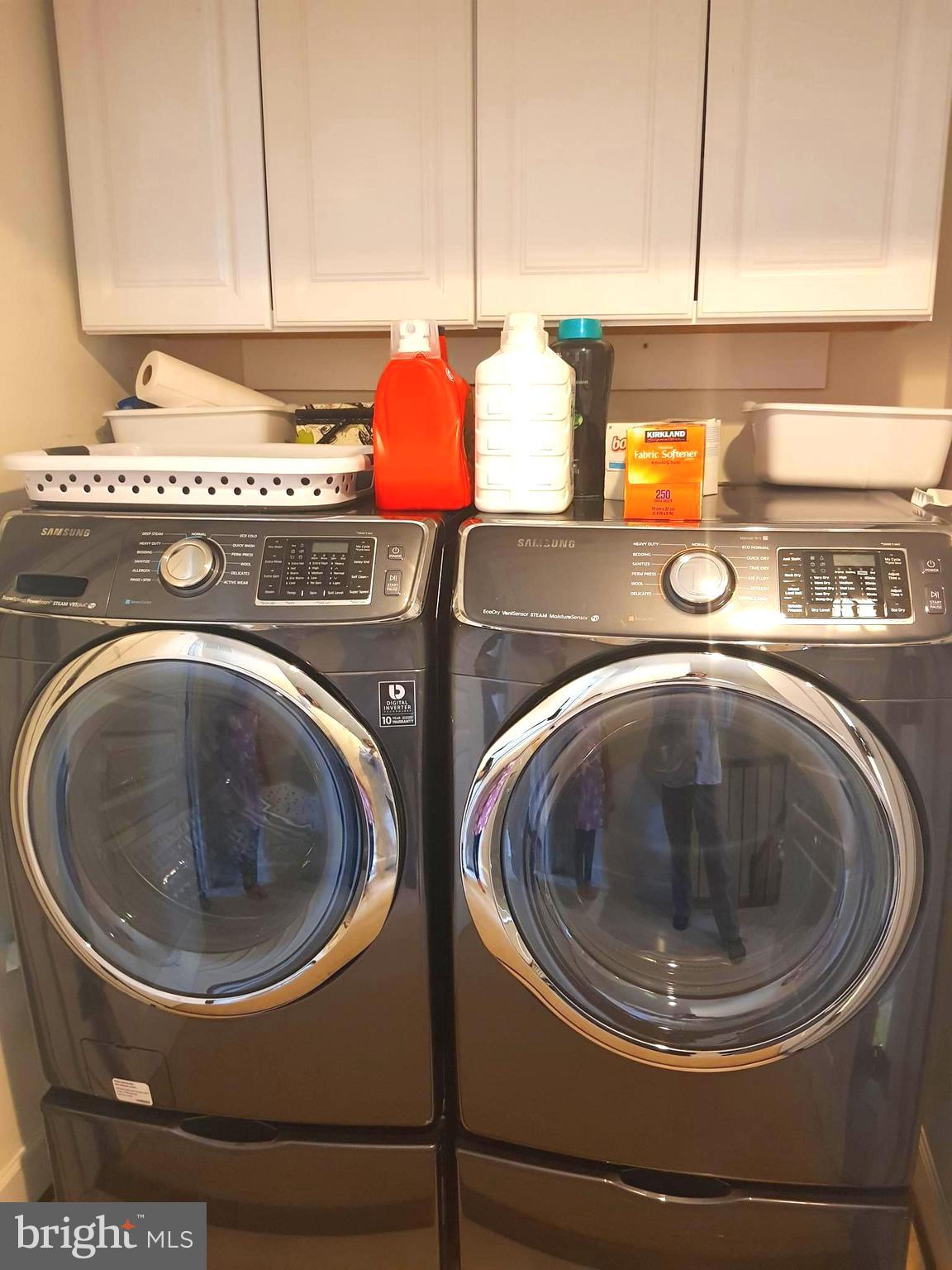 BRADLEY SQUARE - Residential