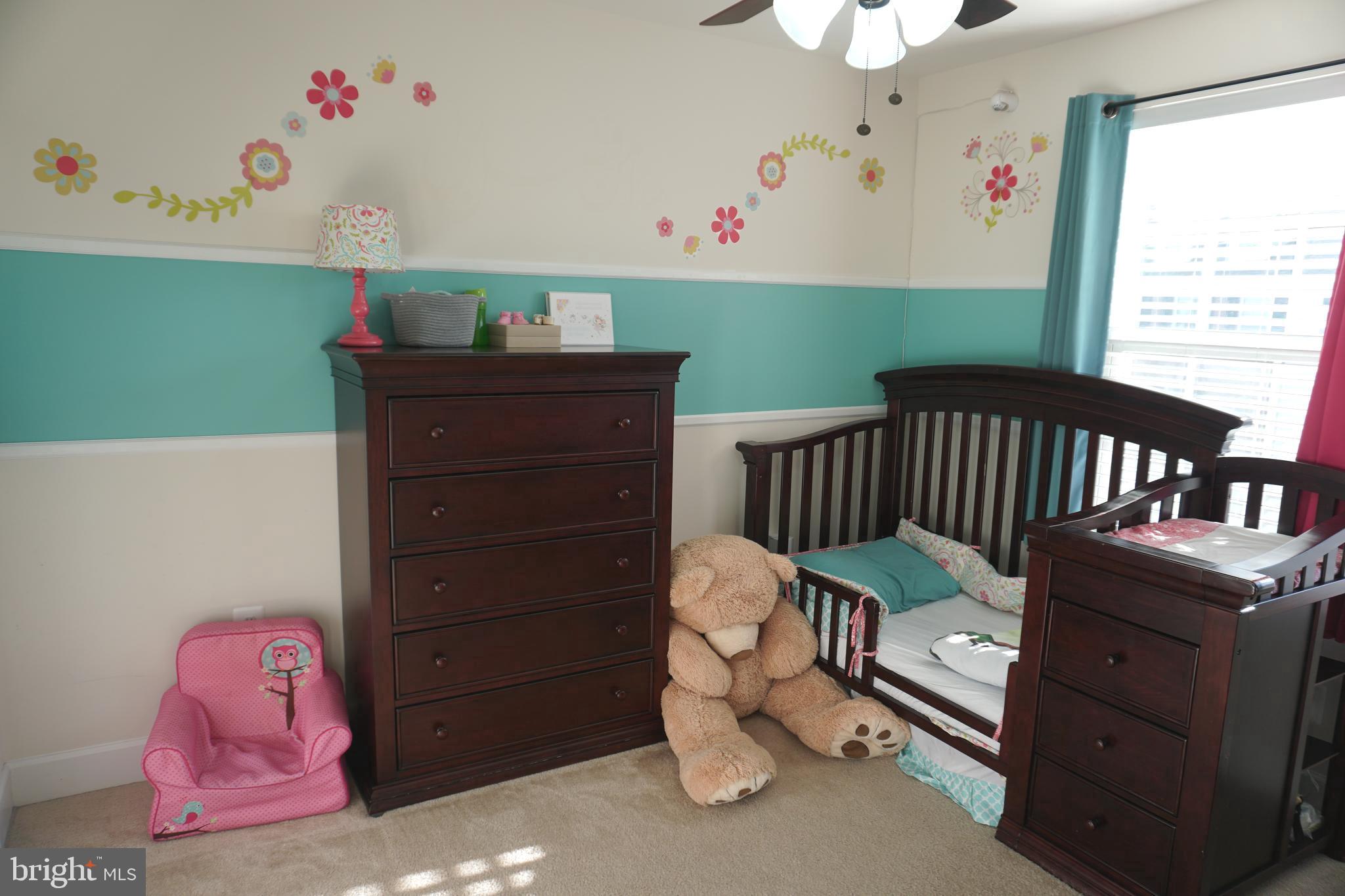 BRADLEY SQUARE - Residential