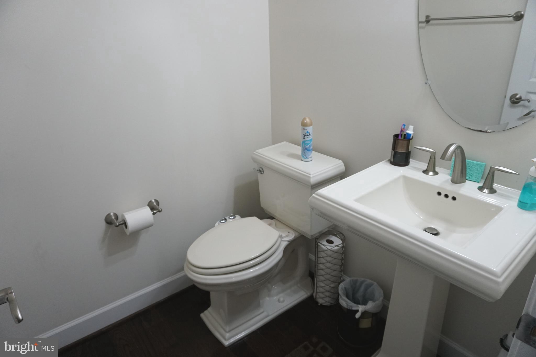 BRADLEY SQUARE - Residential