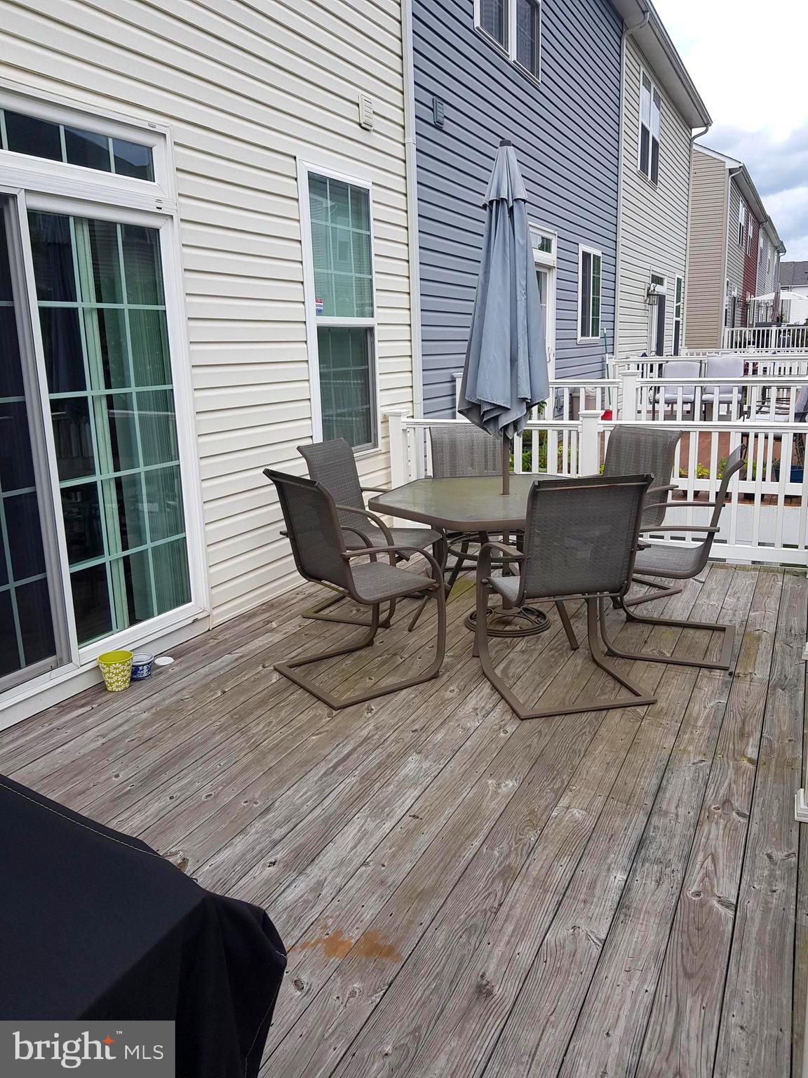 BRADLEY SQUARE - Residential