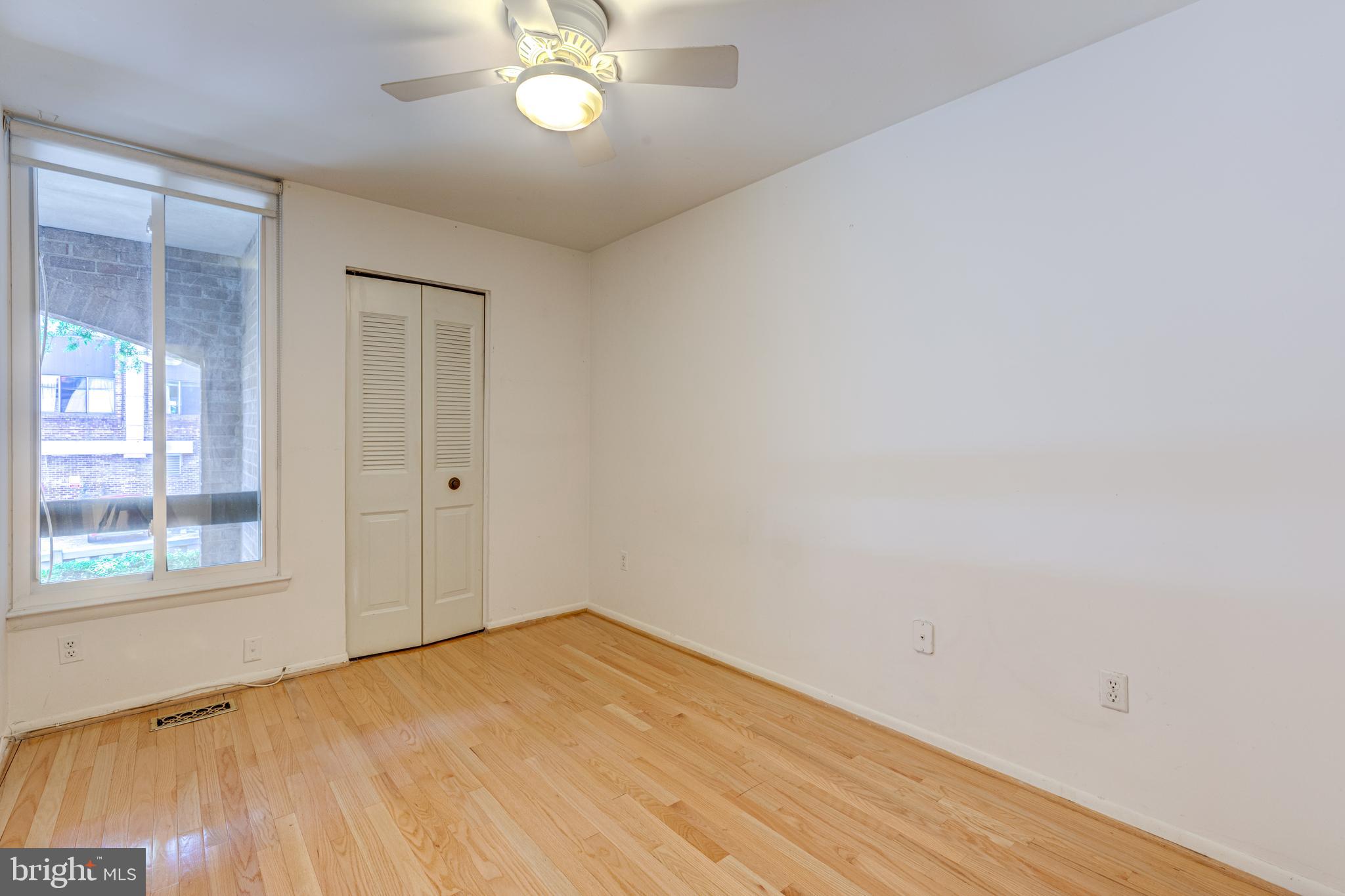 SOUTHAMPTON - Residential Lease