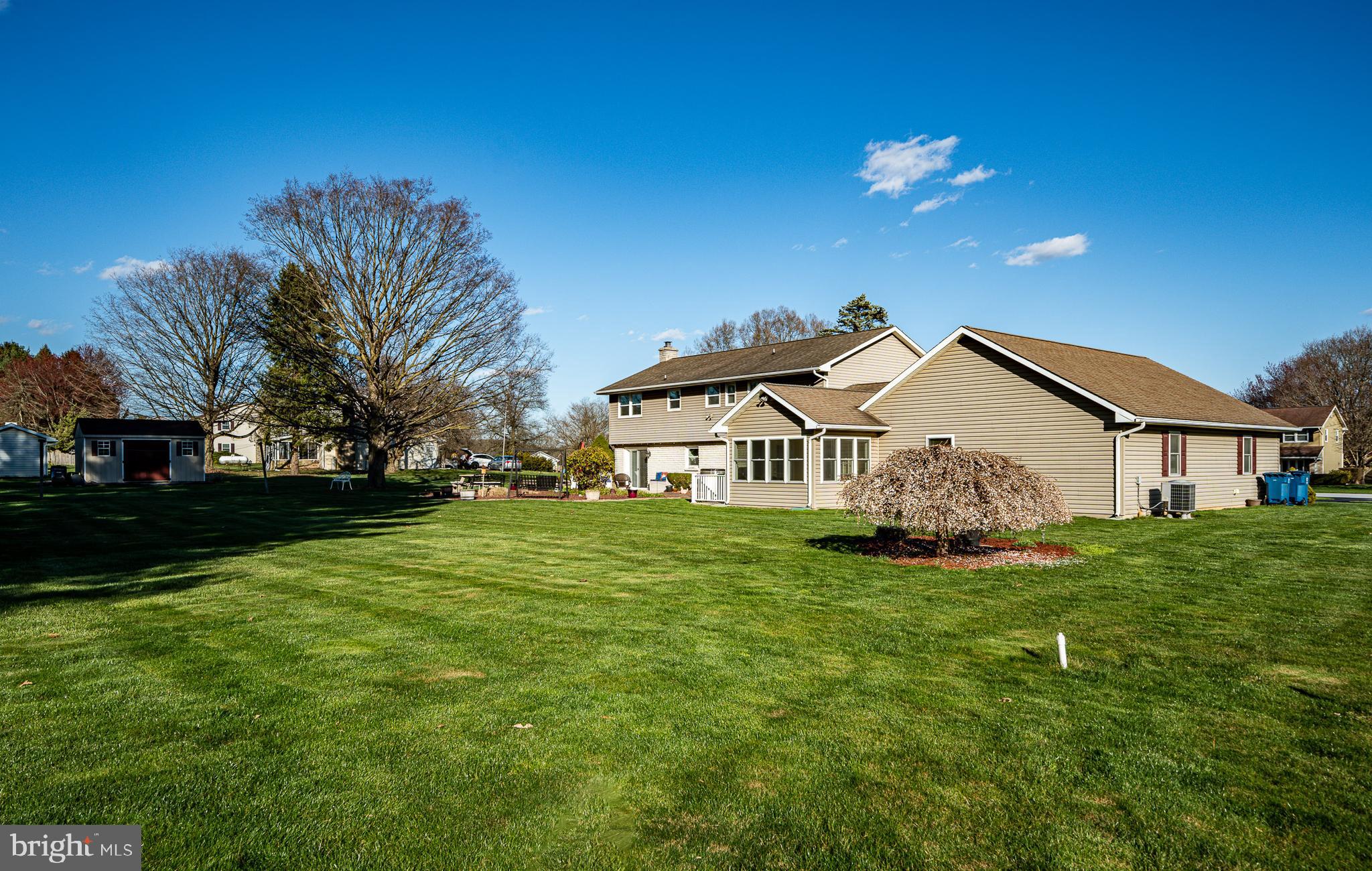 WOODLAND VIEW ESTATES - Residential