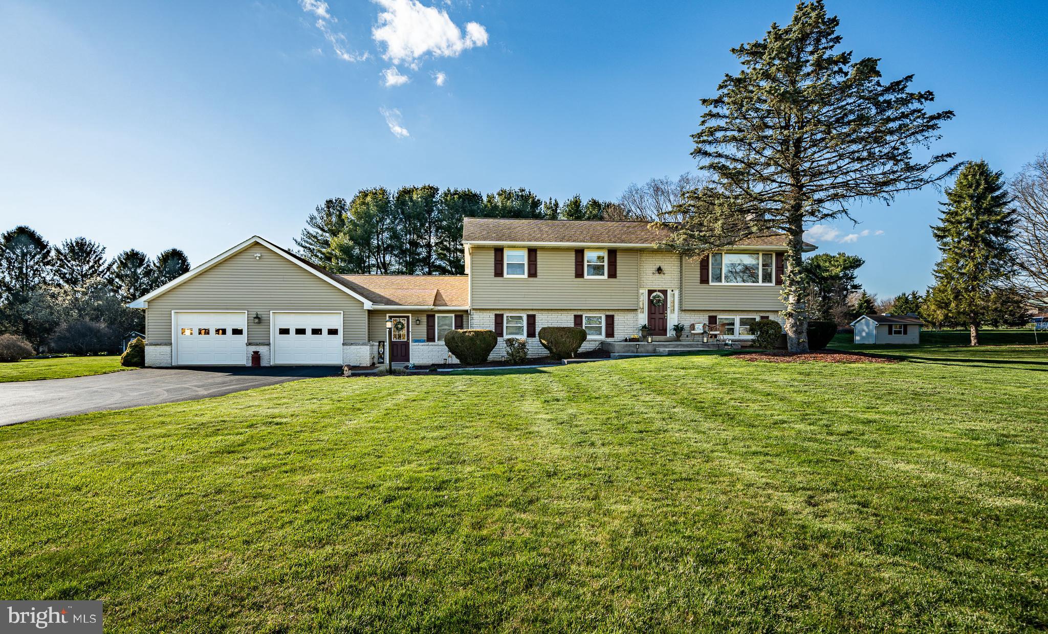 WOODLAND VIEW ESTATES - Residential