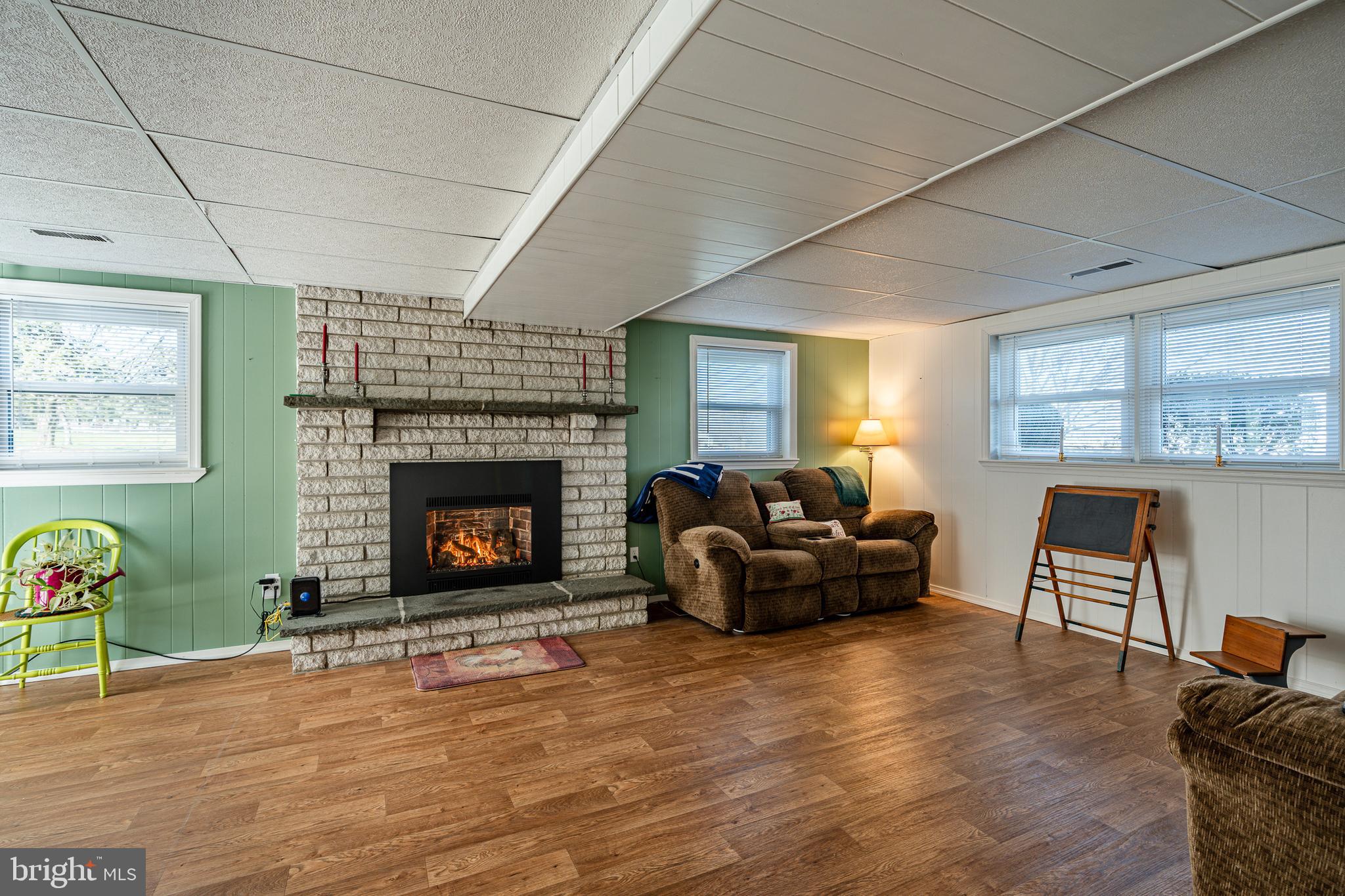 WOODLAND VIEW ESTATES - Residential