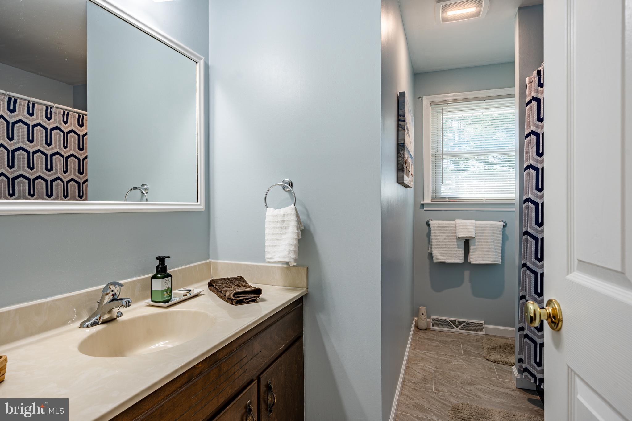 WOODLAND VIEW ESTATES - Residential