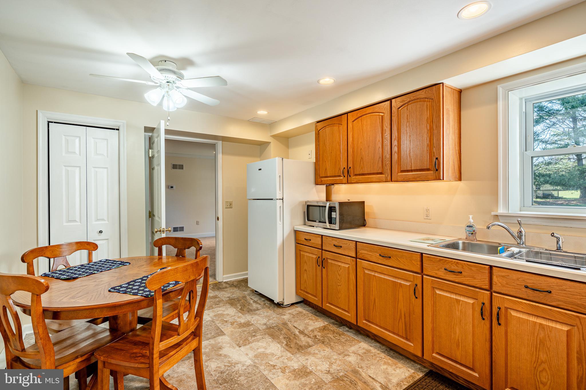 WOODLAND VIEW ESTATES - Residential