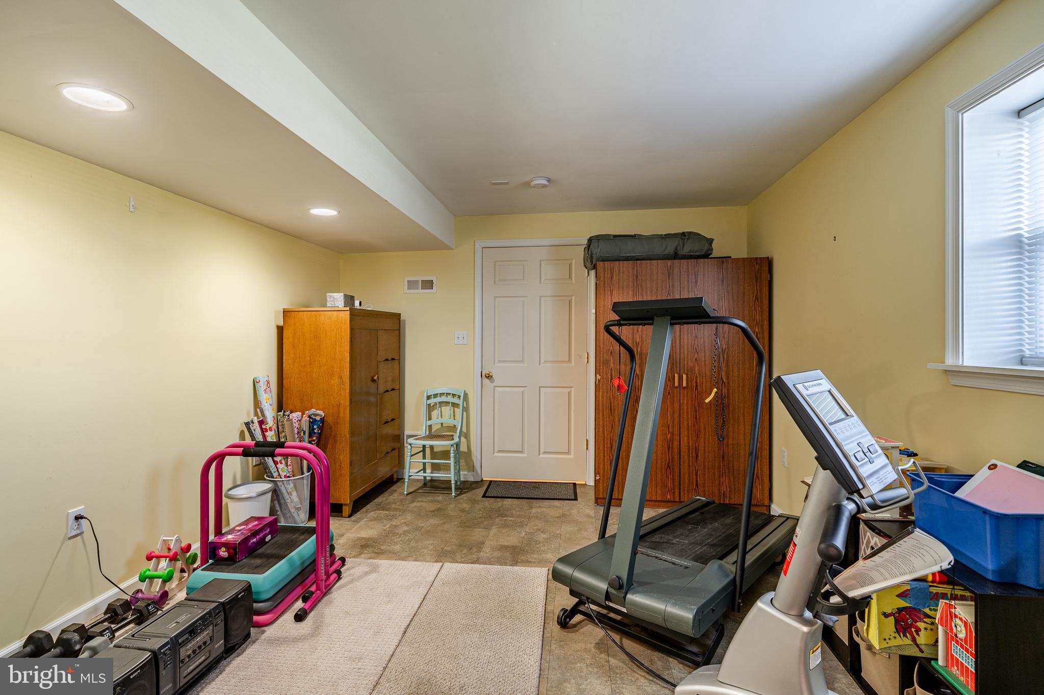 WOODLAND VIEW ESTATES - Residential