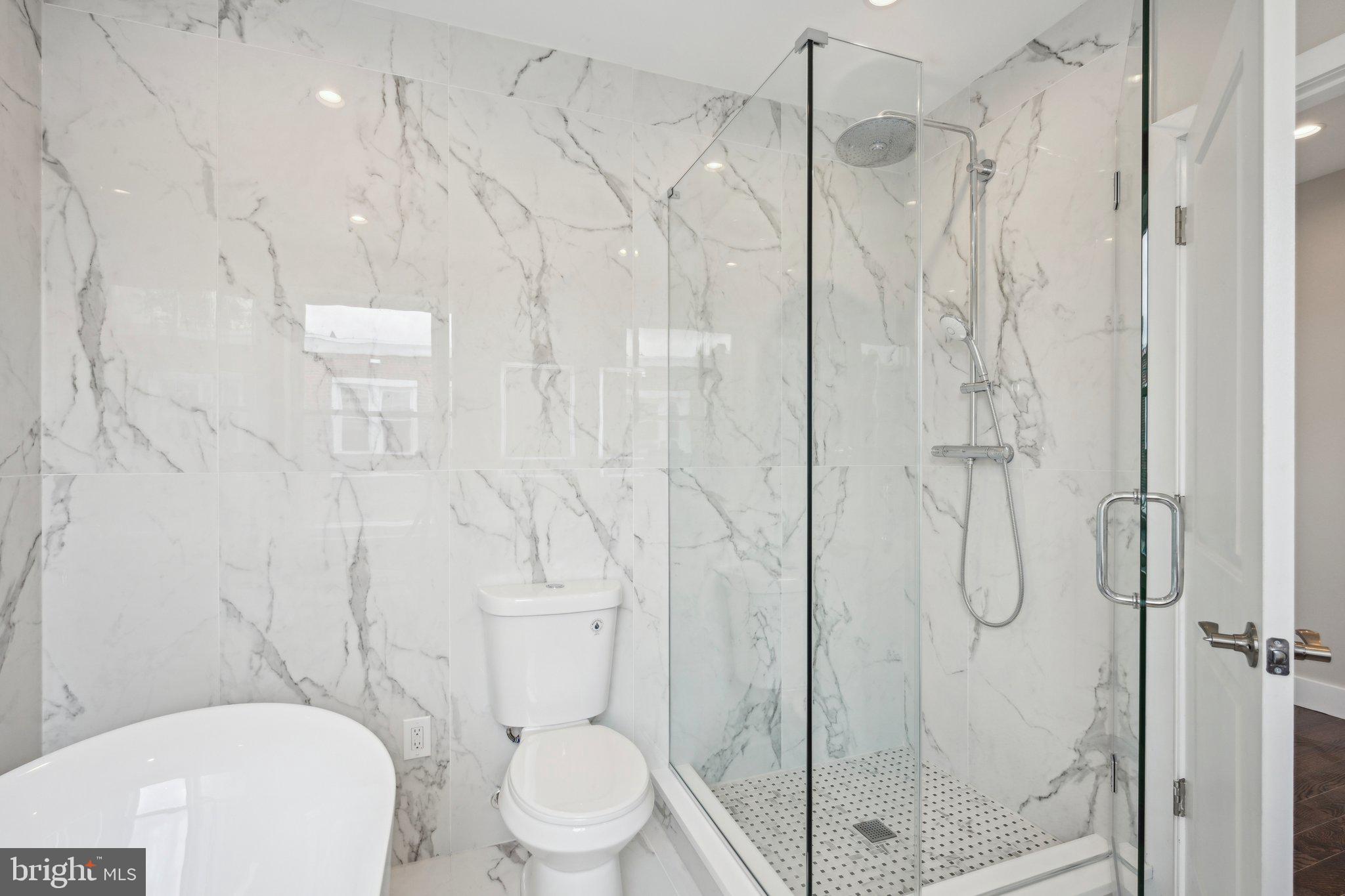 UNIVERSITY CITY - Residential