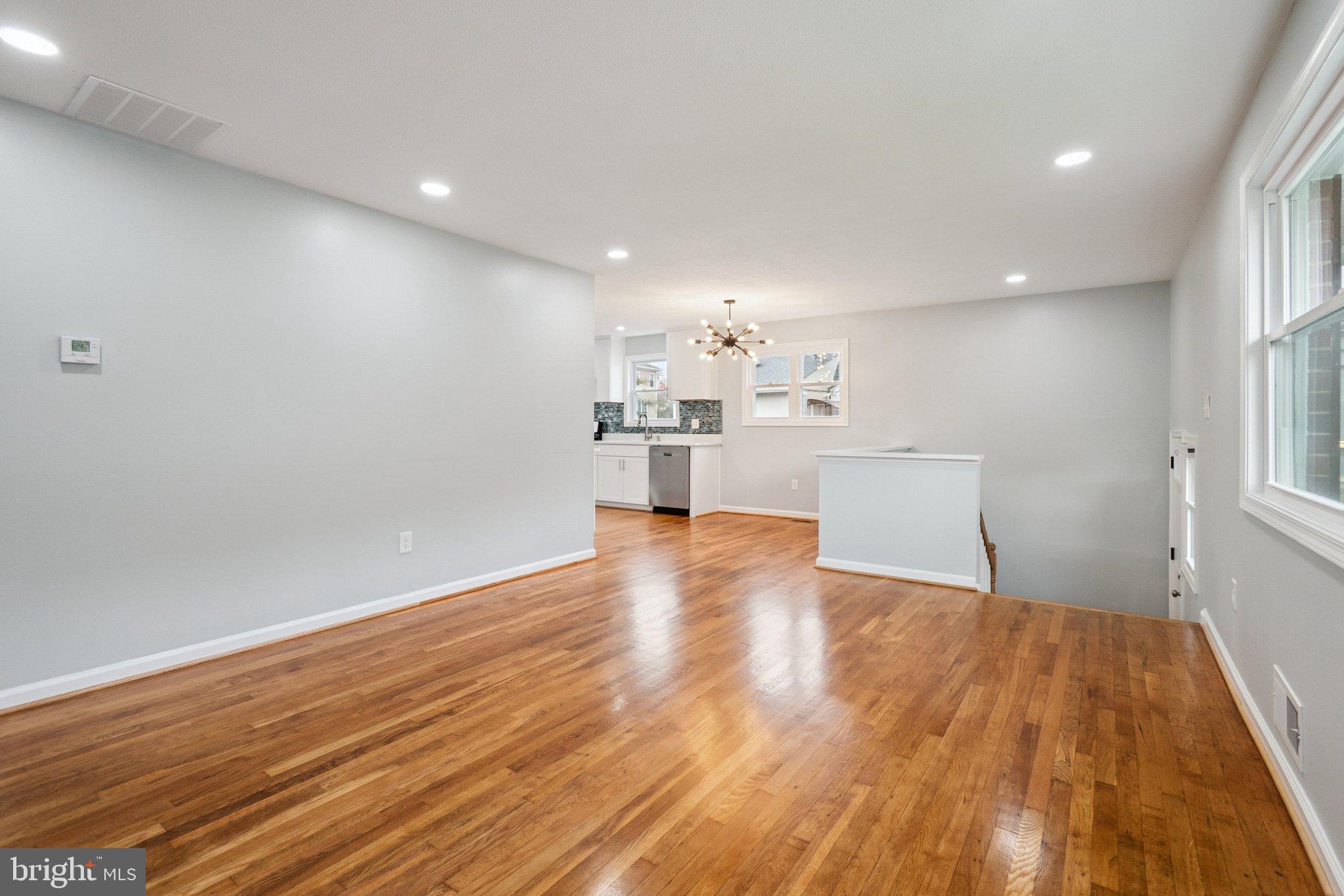 SPRINGFIELD - Residential