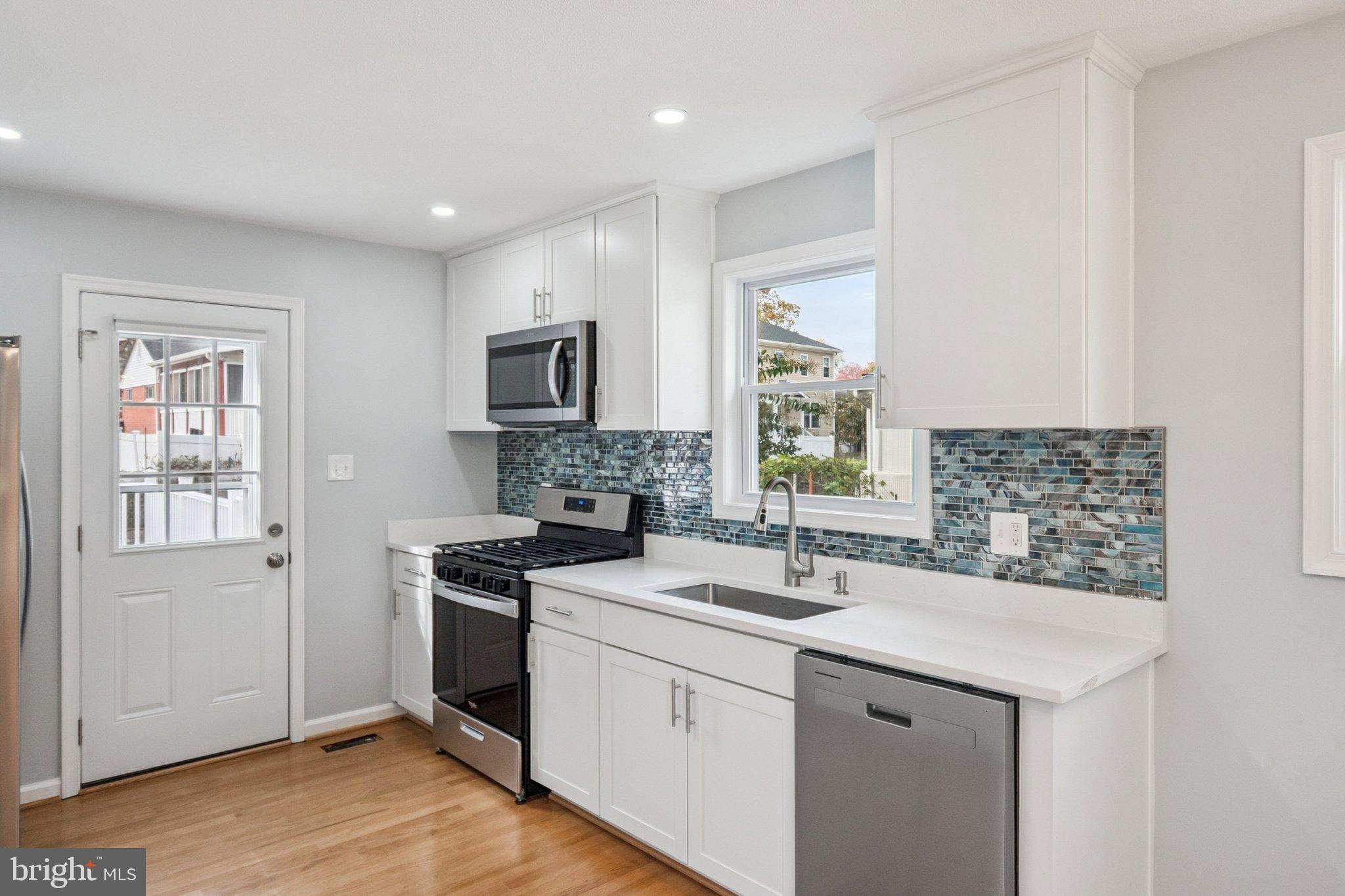 SPRINGFIELD - Residential