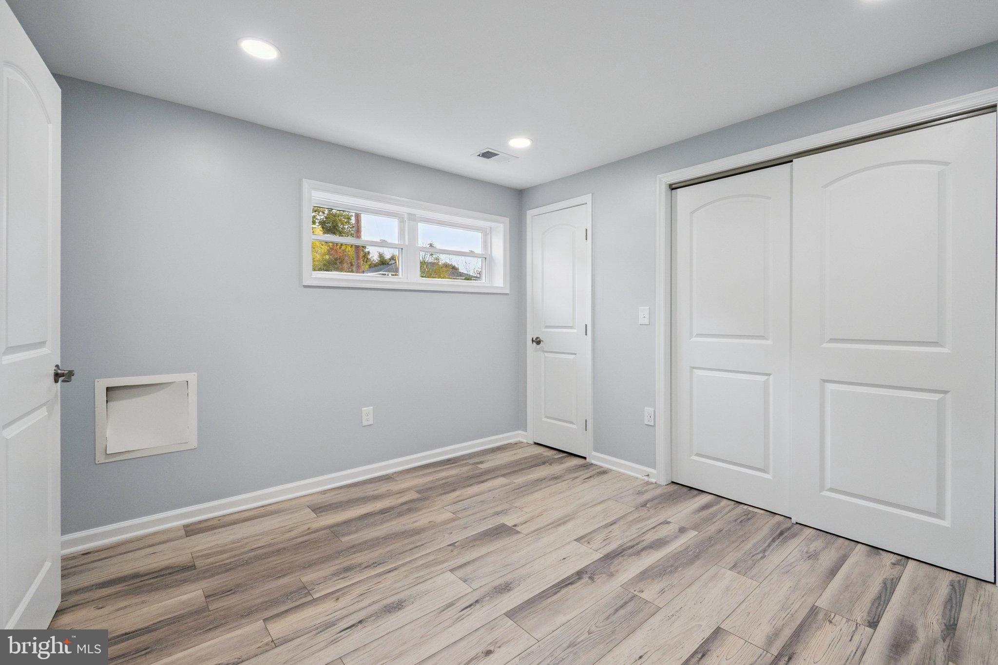 SPRINGFIELD - Residential