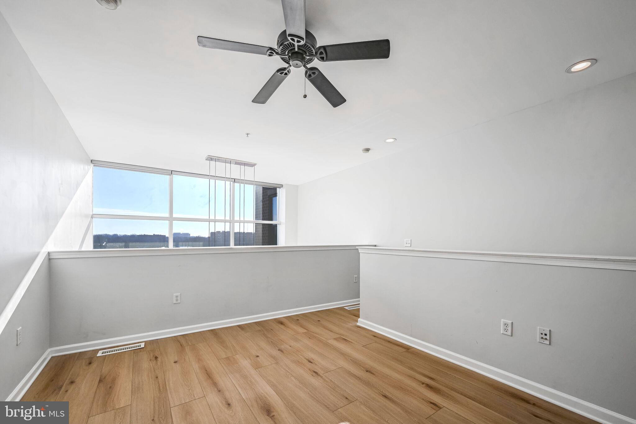 SPECTRUM CONDO - Residential Lease