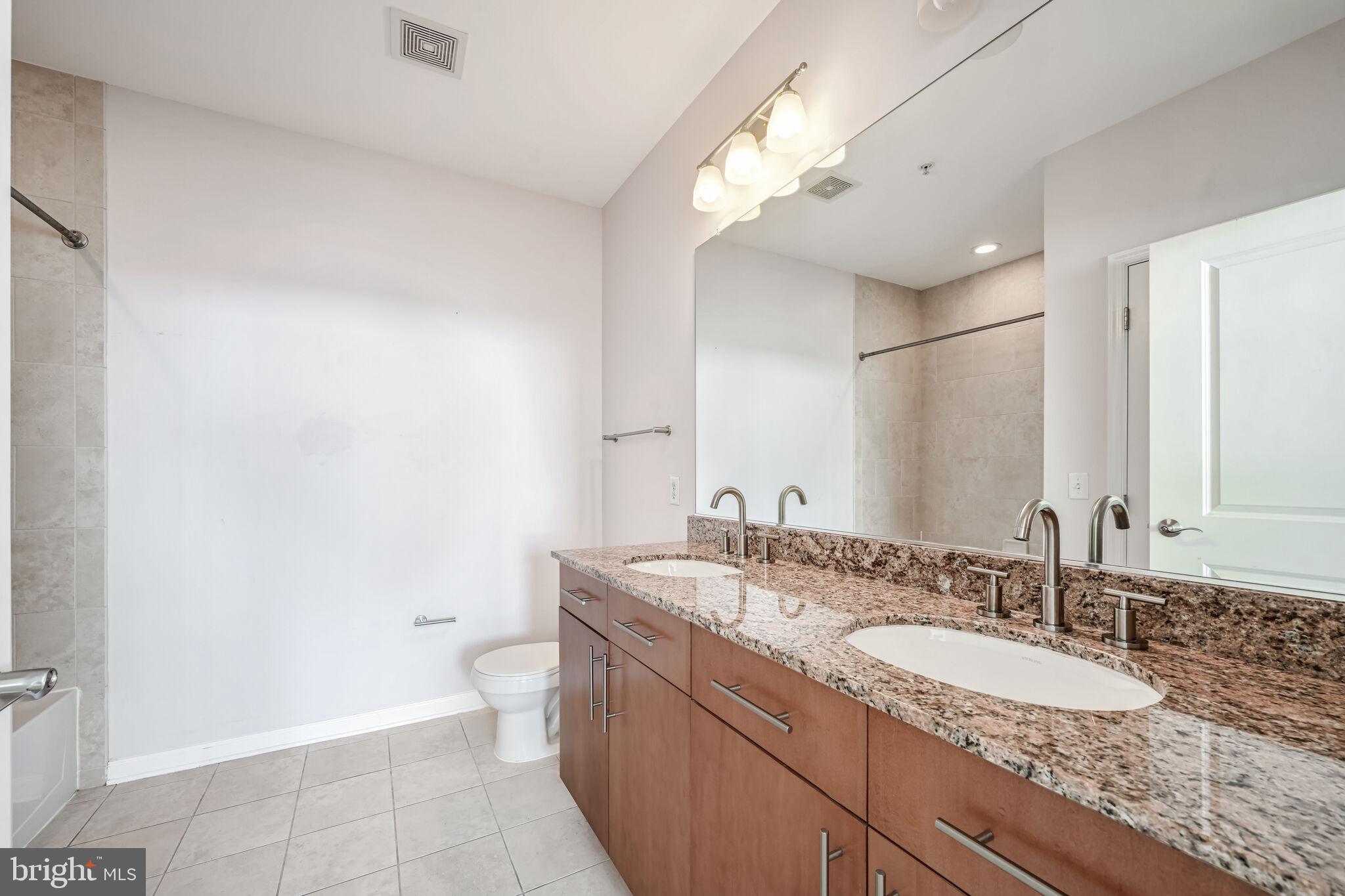 SPECTRUM CONDO - Residential Lease