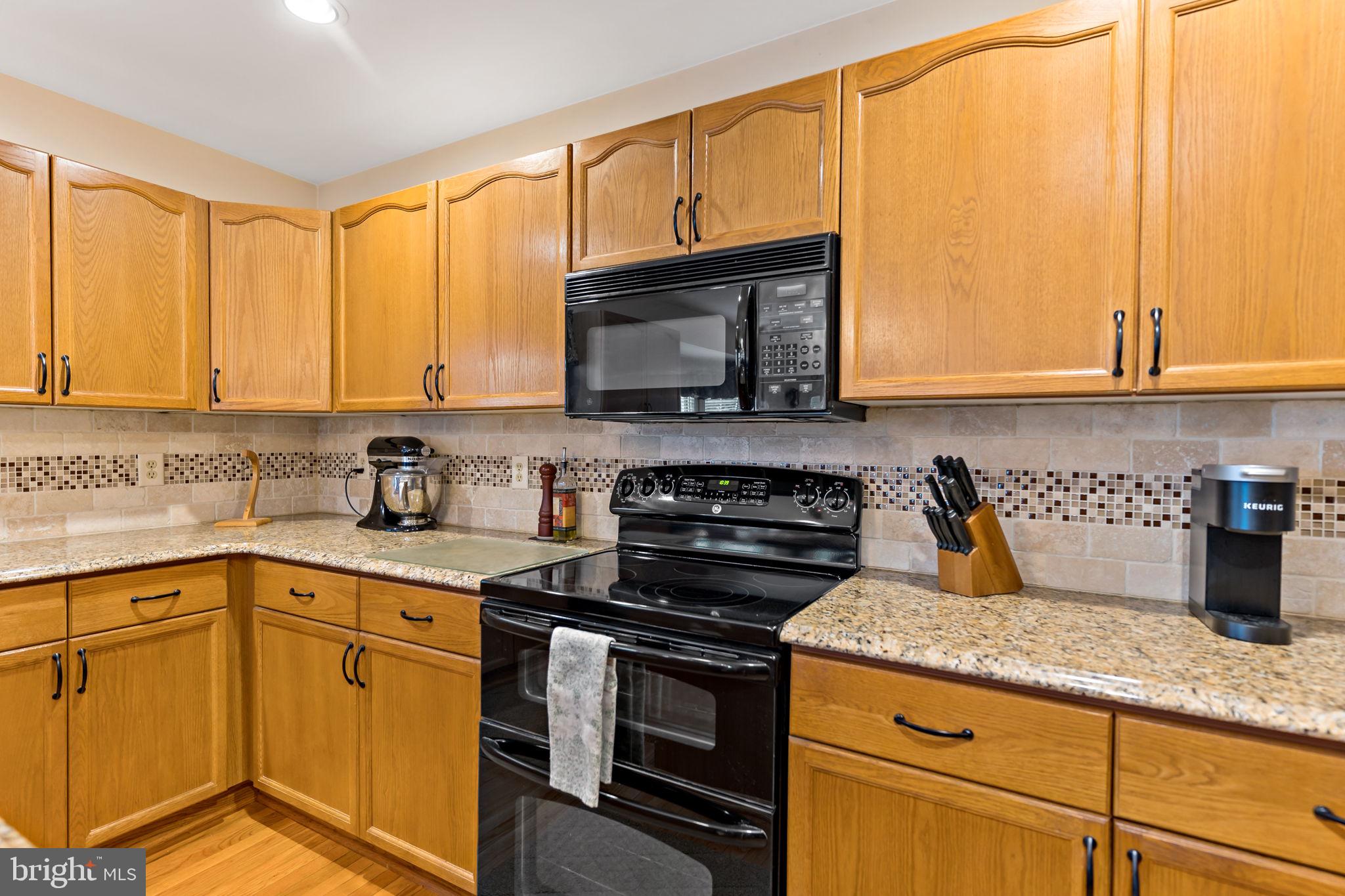 LAUREL RIDGE - Residential