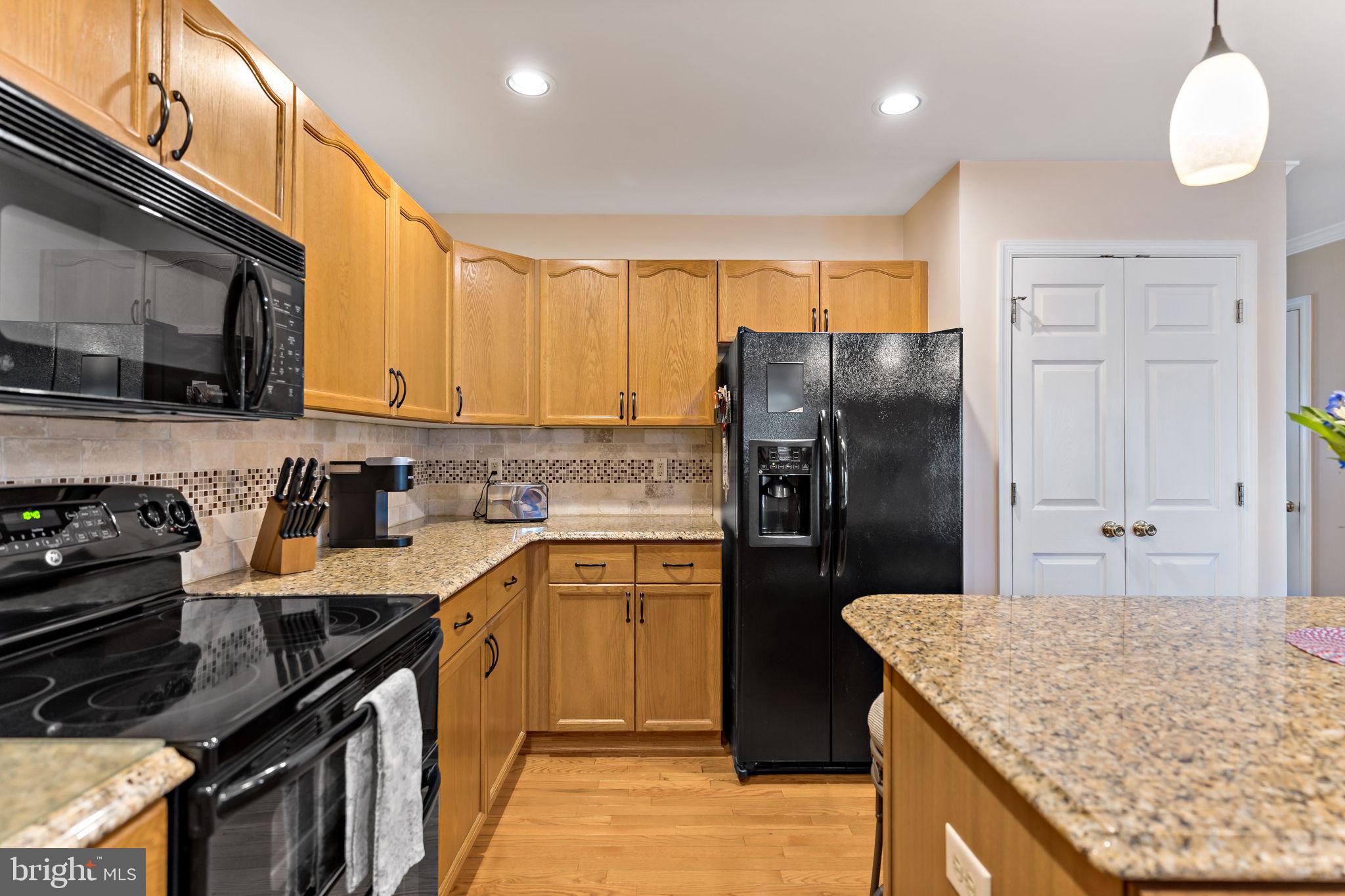 LAUREL RIDGE - Residential