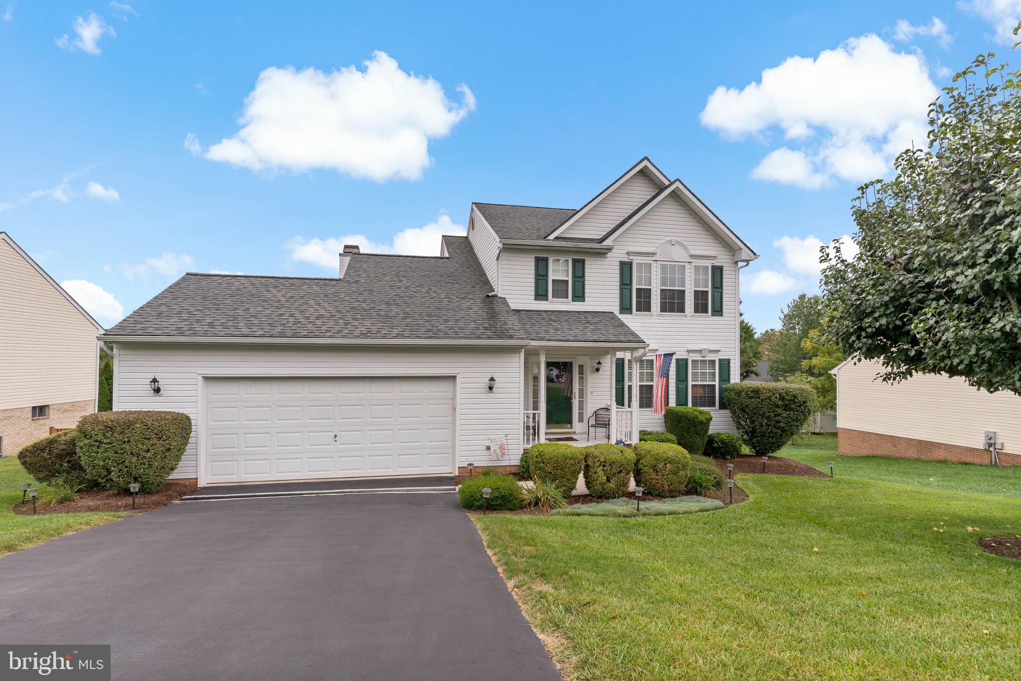 LAUREL RIDGE - Residential