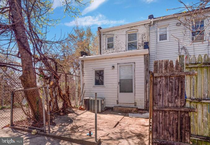 CARROLLTON RIDGE - Residential