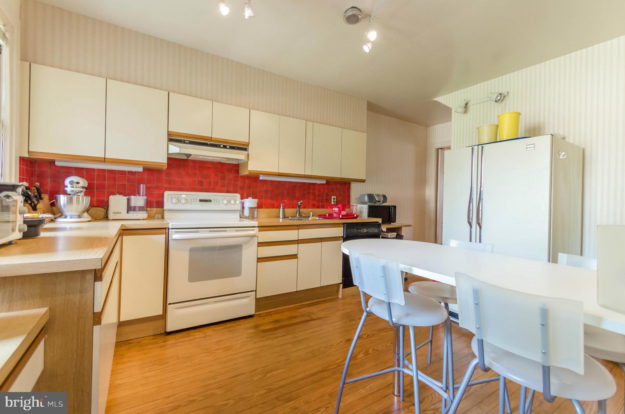 TUSCANY CANTERBURY - Residential