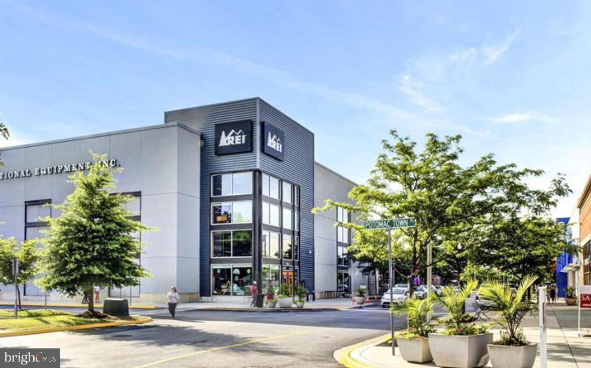 CARDINAL GROVE - Residential