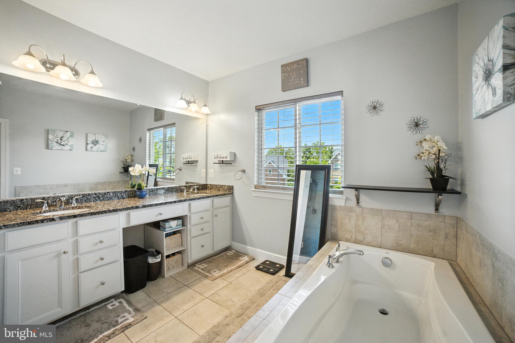 CARDINAL GROVE - Residential