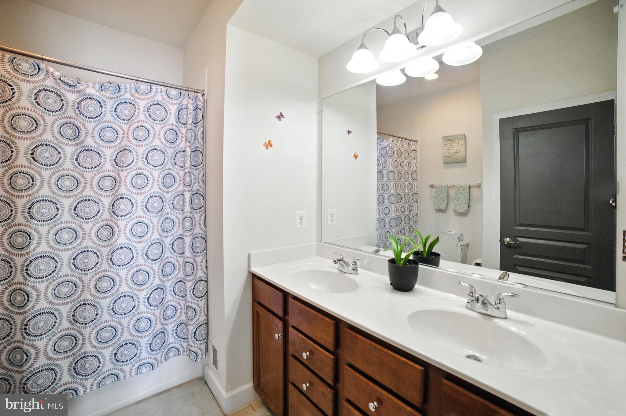 CARDINAL GROVE - Residential