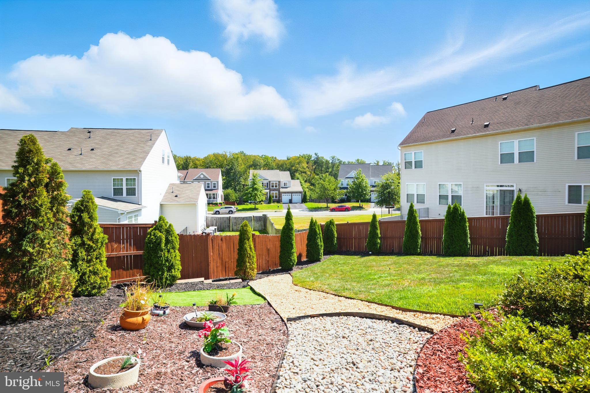 CARDINAL GROVE - Residential